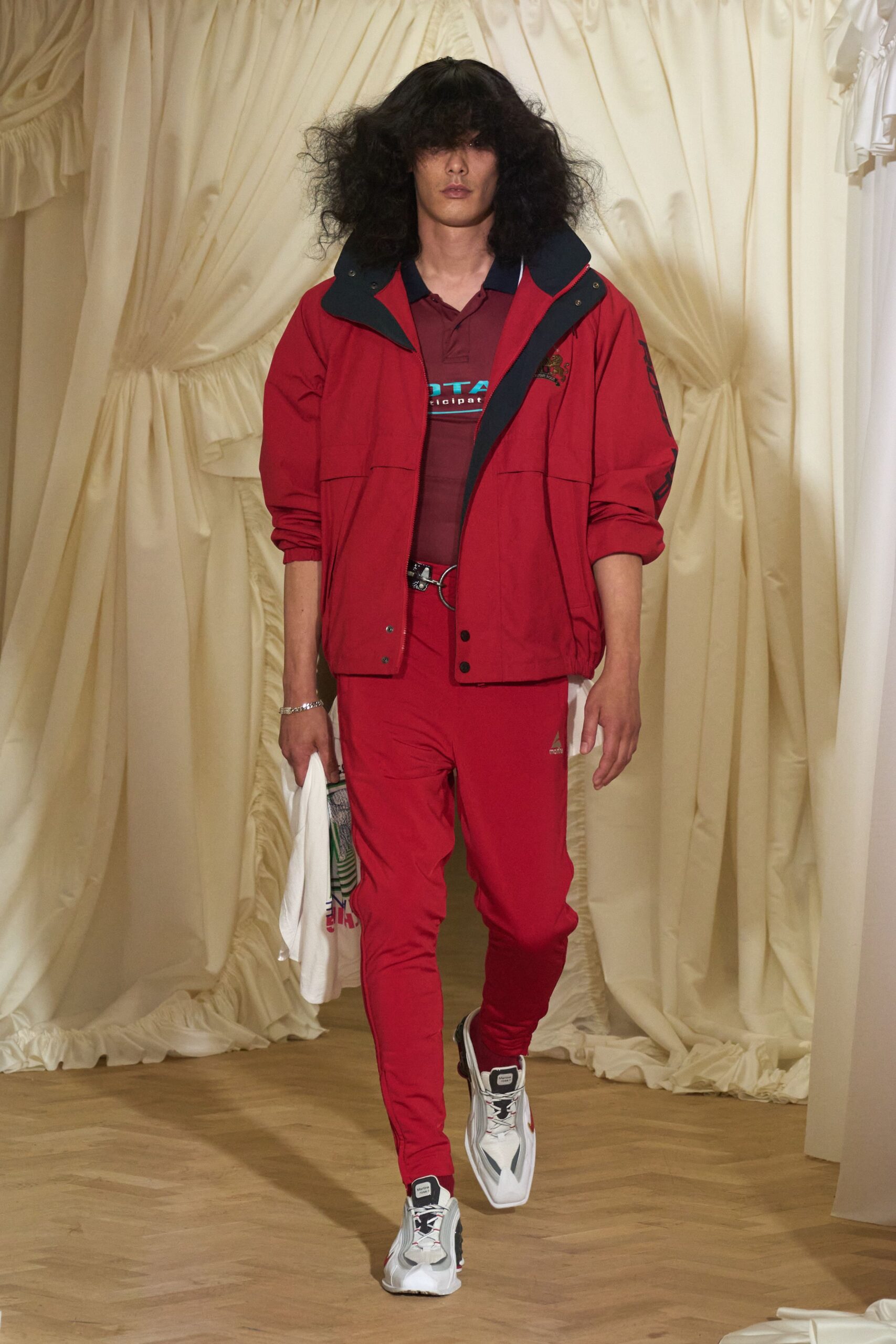 red cotton long-sleeve collared relaxed jacket