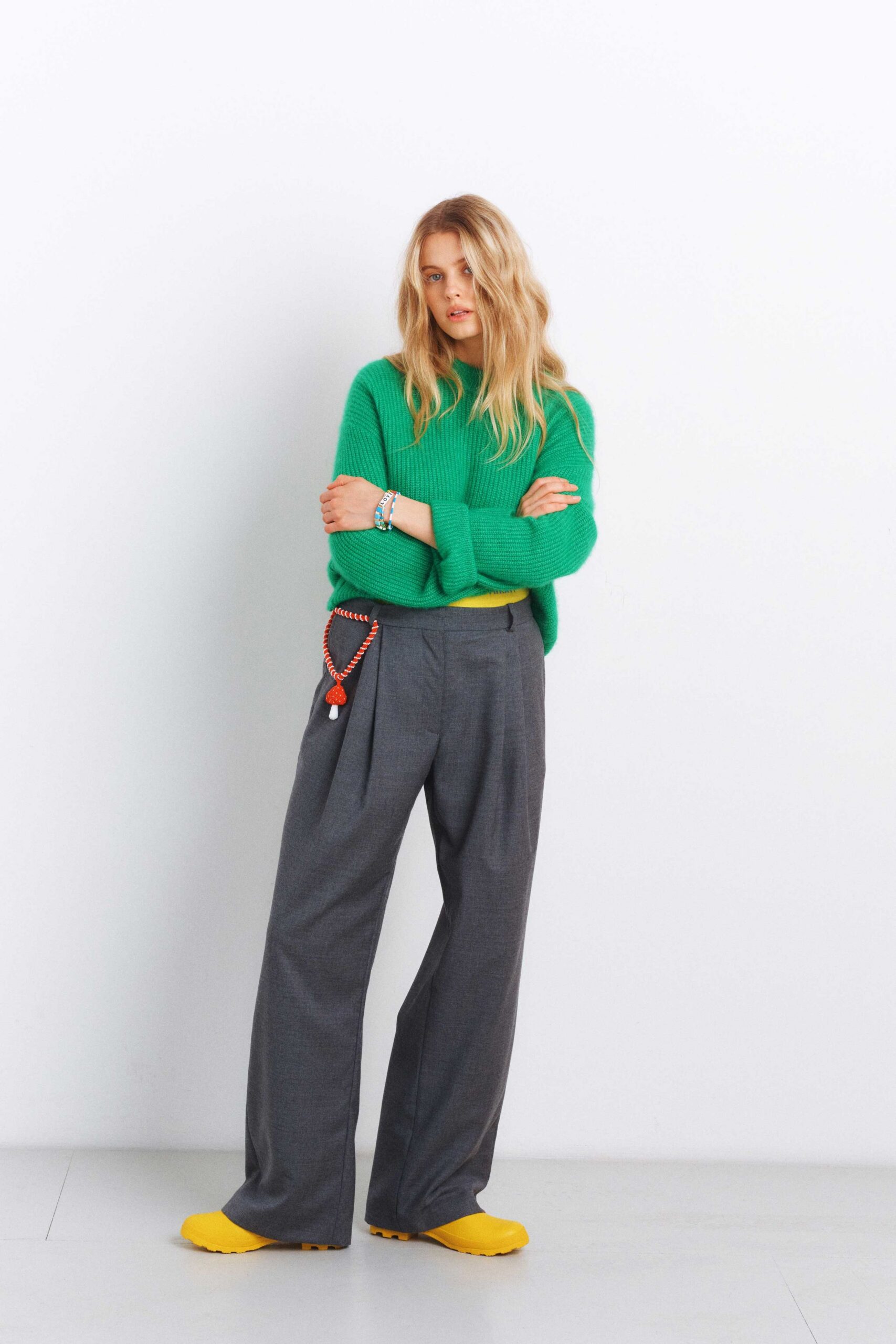 green cotton long-sleeve collared relaxed ribbed sweater