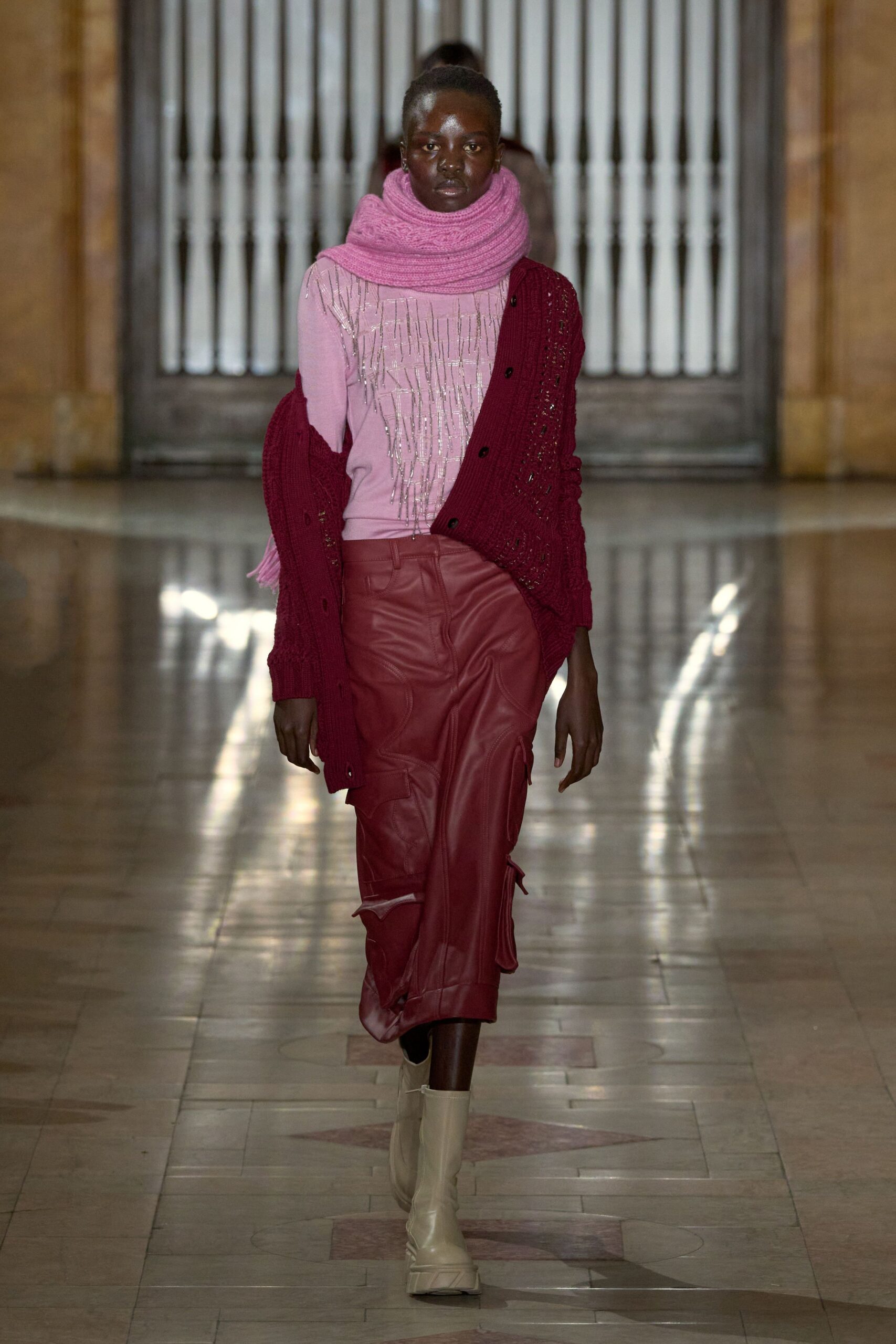 red wool long-sleeve collared fitted cardigan