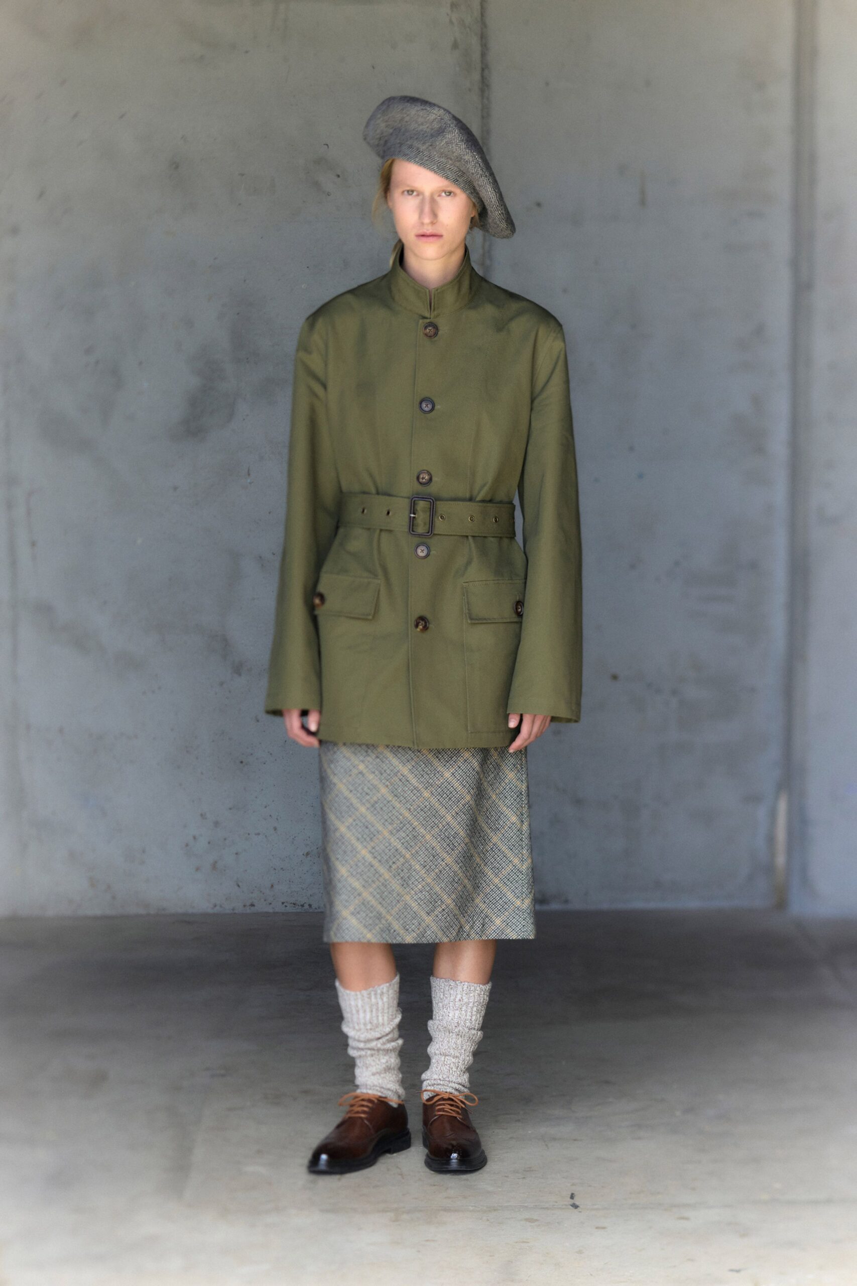 green cotton long-sleeve collared relaxed belted jacket