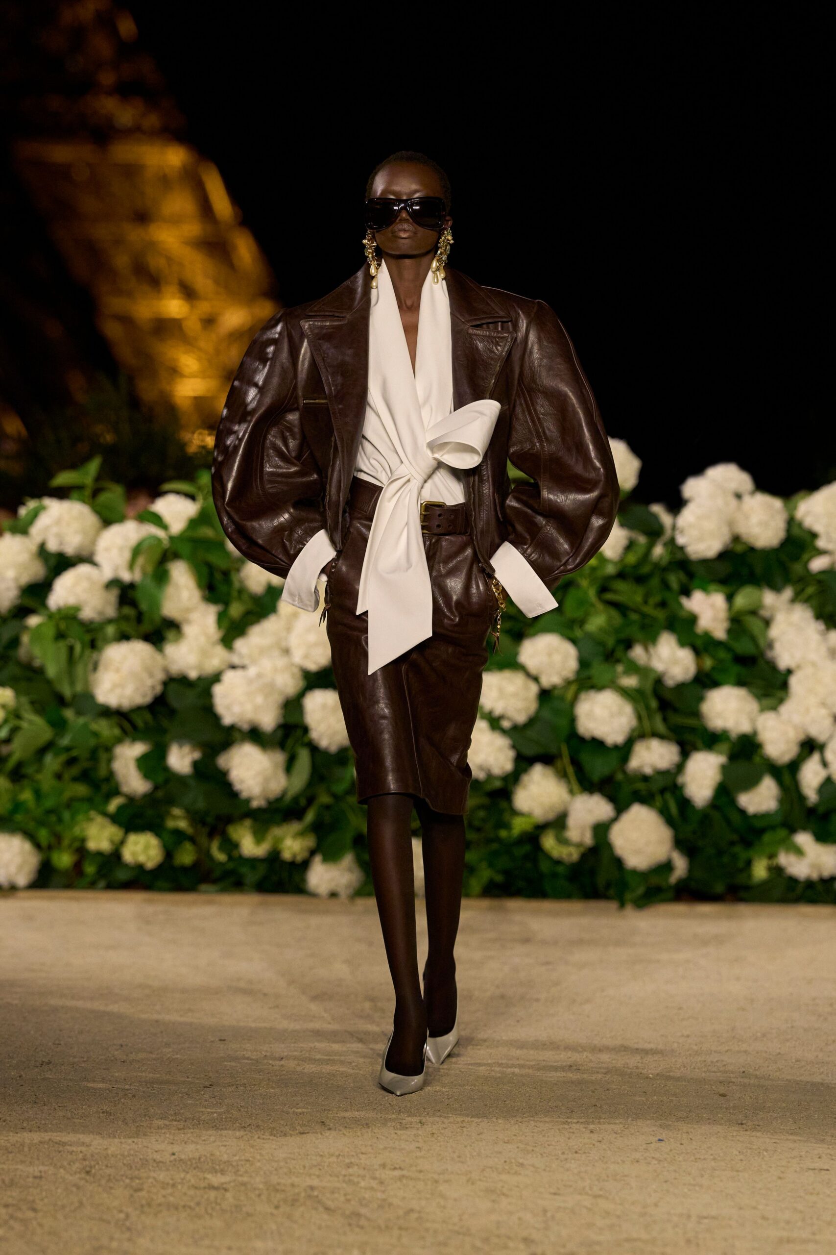 brown leather long-sleeve collared fitted padded blazer