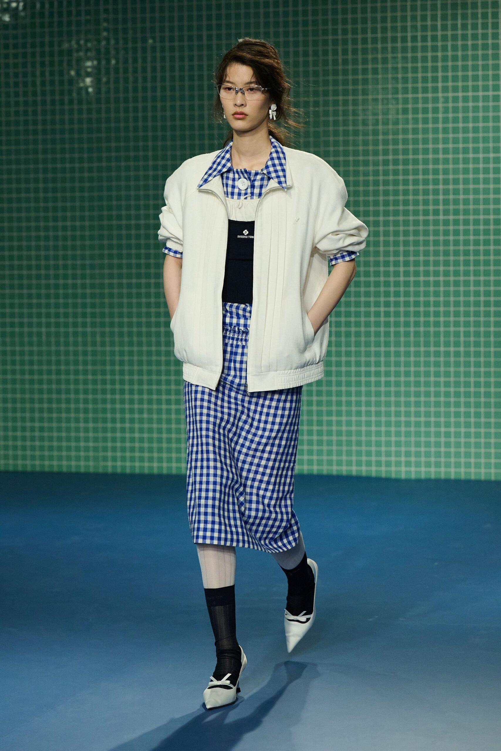 white relaxed jacket with blue checked shirt