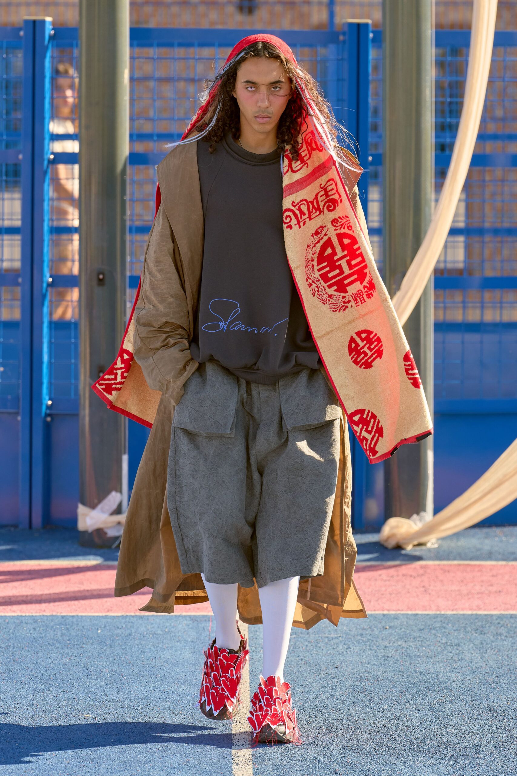 beige cotton long-sleeve relaxed layered printed coat
