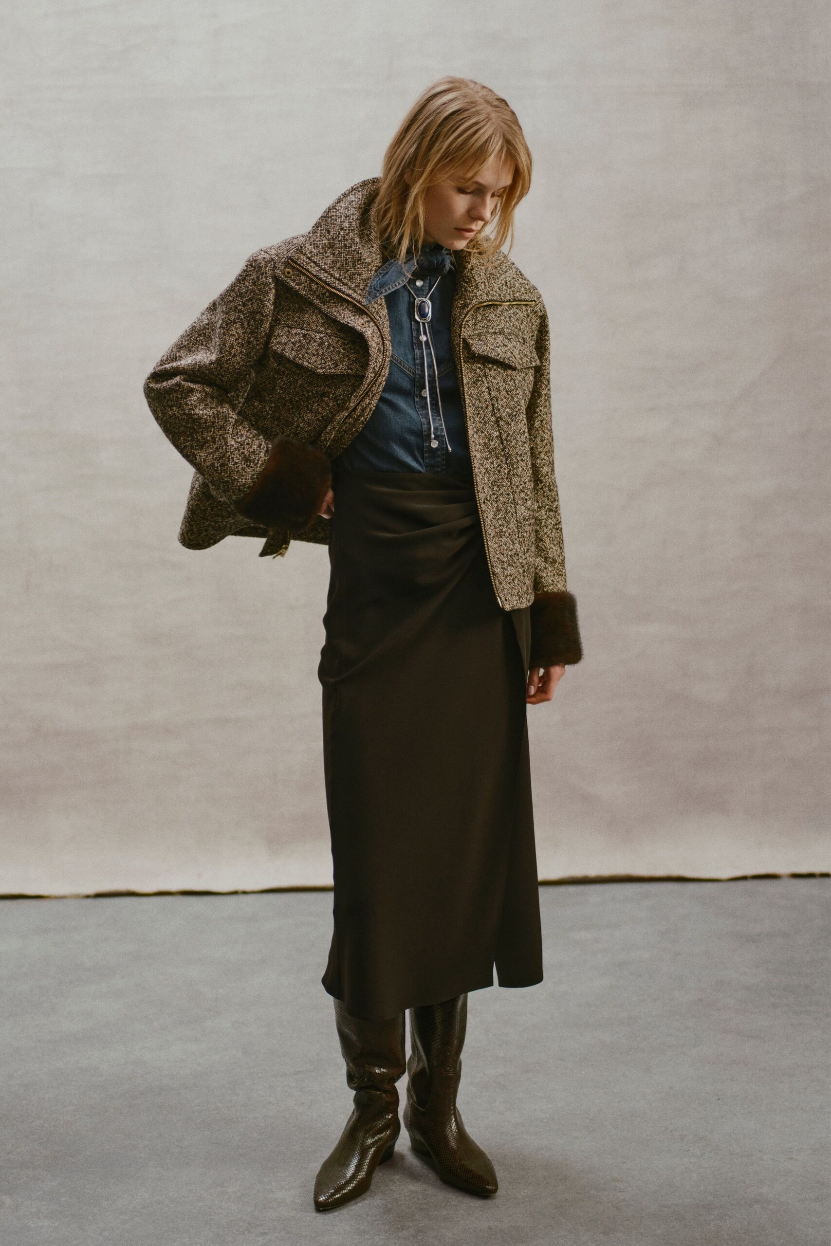 brown wool long-sleeve collared structured buttoned jacket
