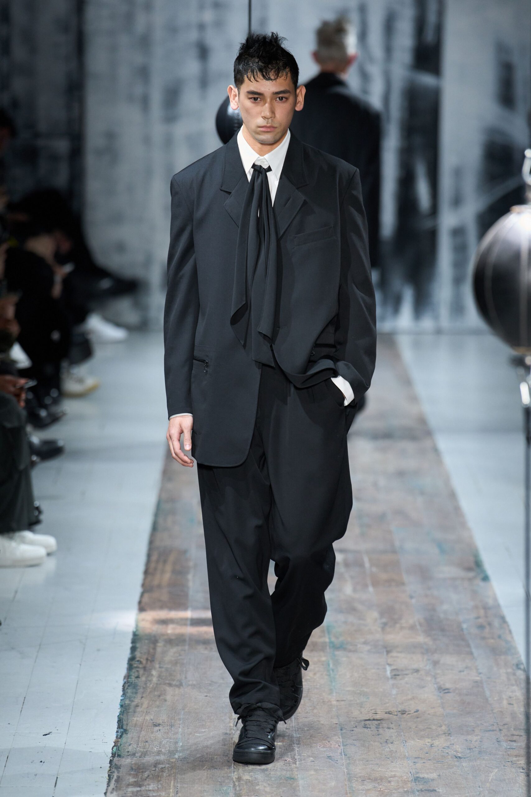 black relaxed suit with shoes