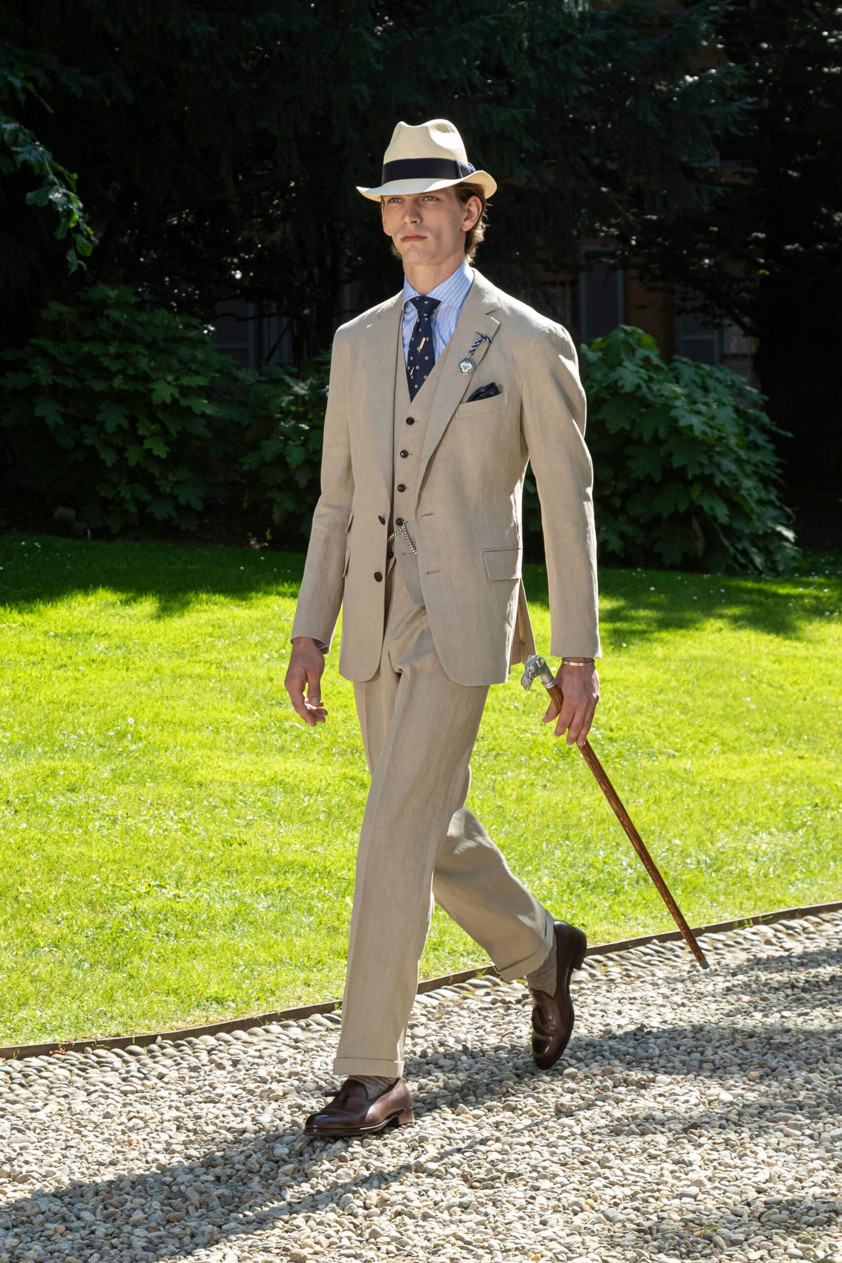 beige tailored suit with hat