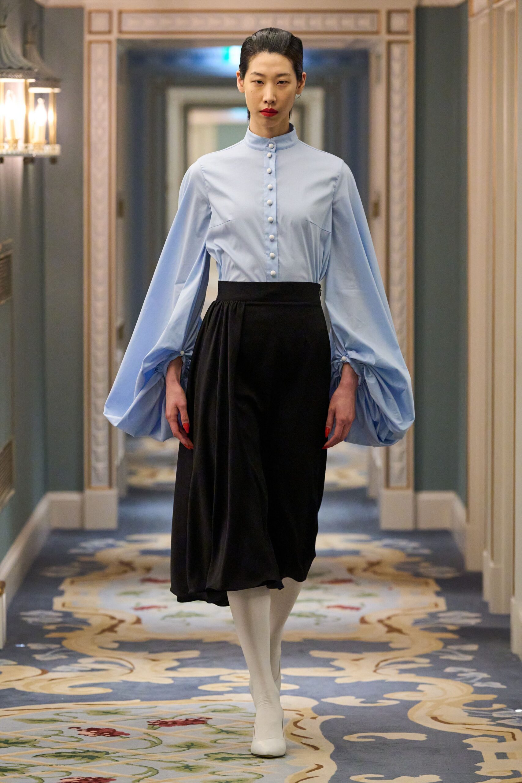 blue cotton long-sleeve collared fitted buttoned pleated blouse