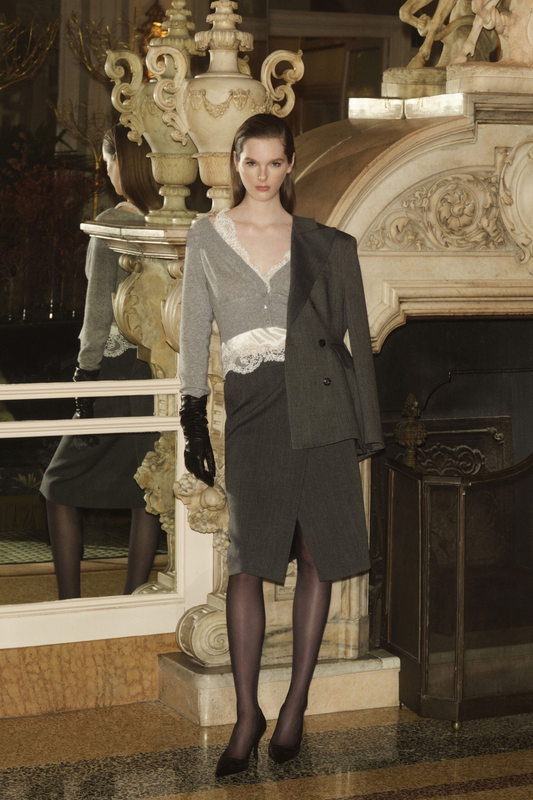 gray wool long-sleeve collared tailored structured buttoned blazer