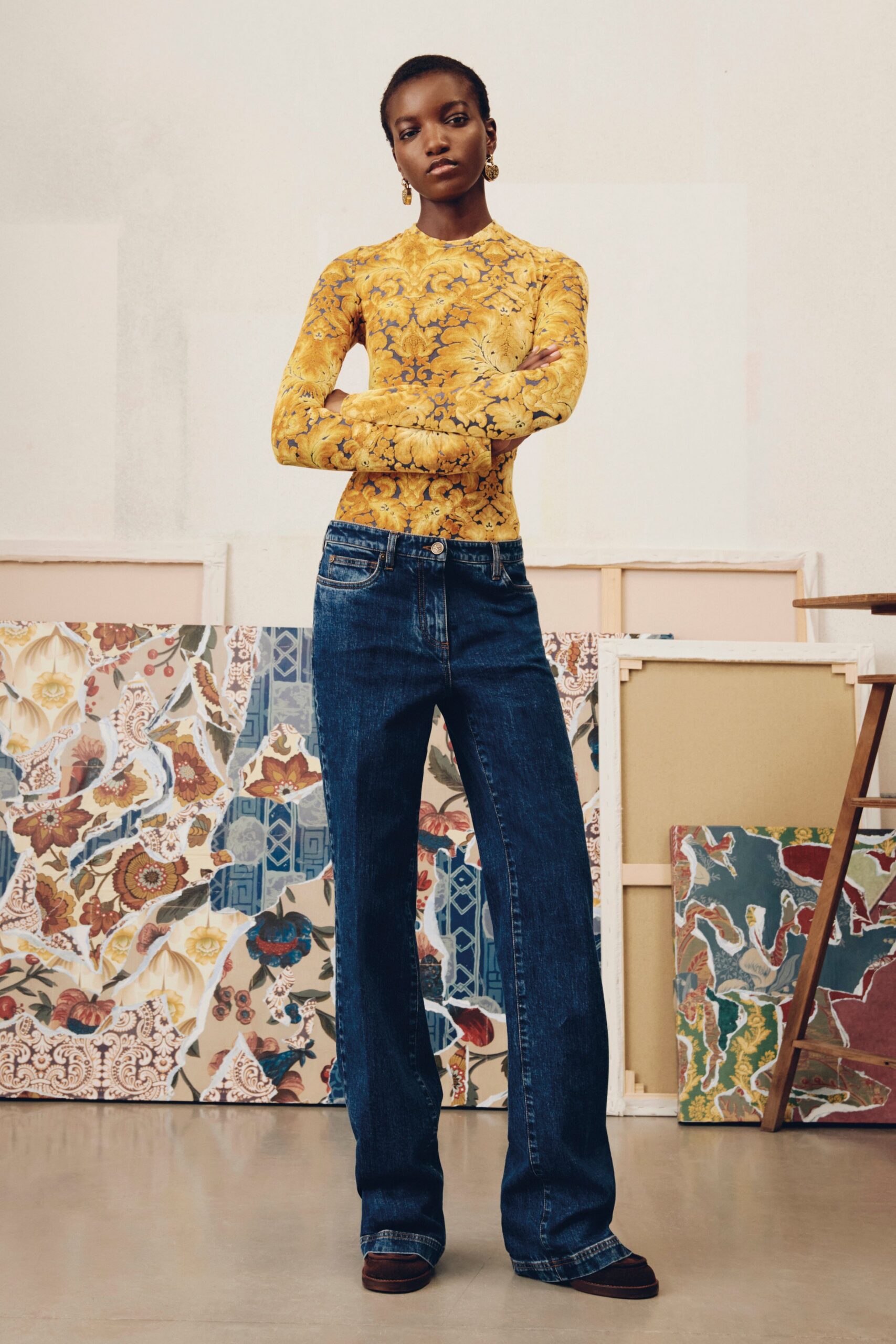 yellow floral top with blue jeans