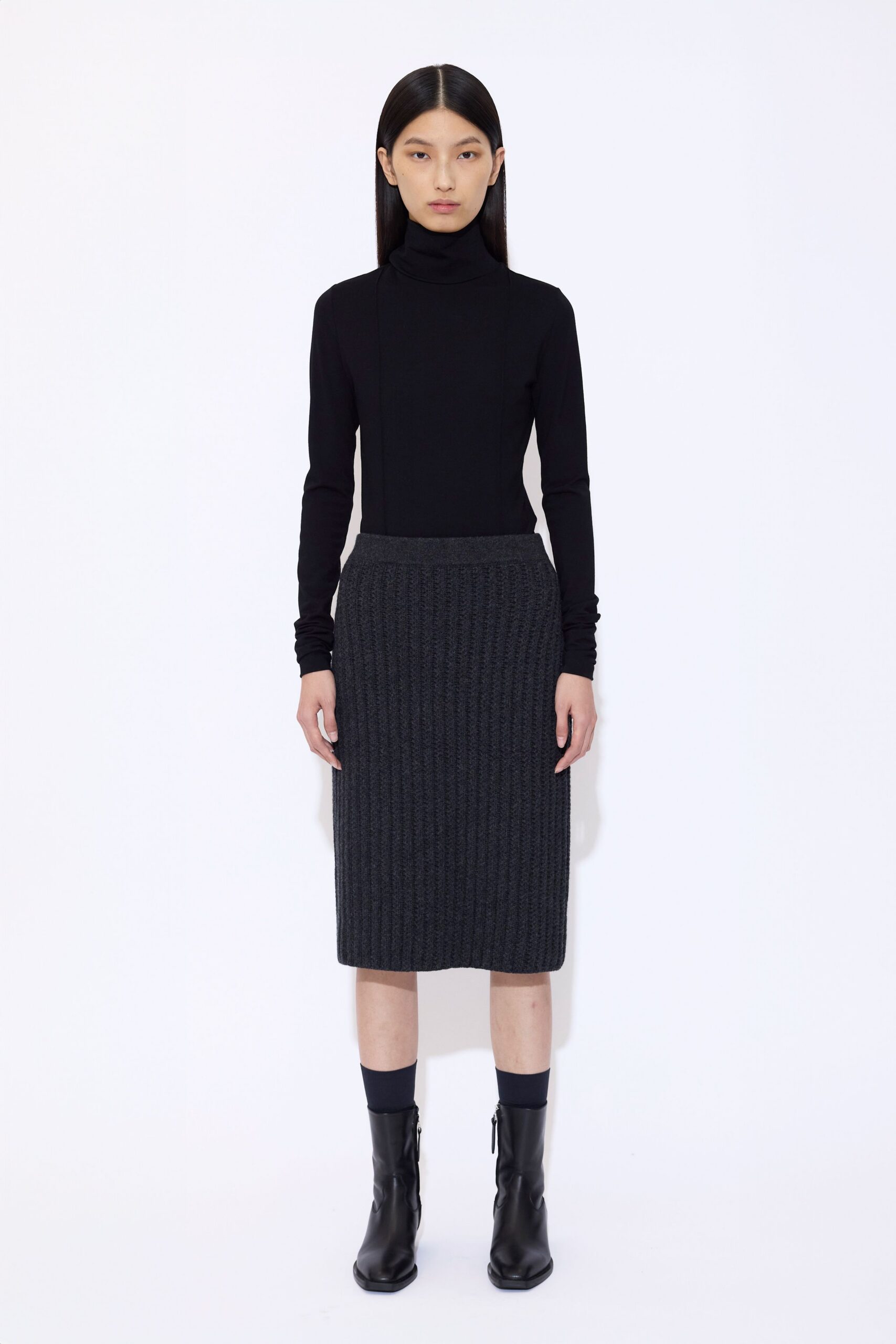 black fitted top gray midi skirt