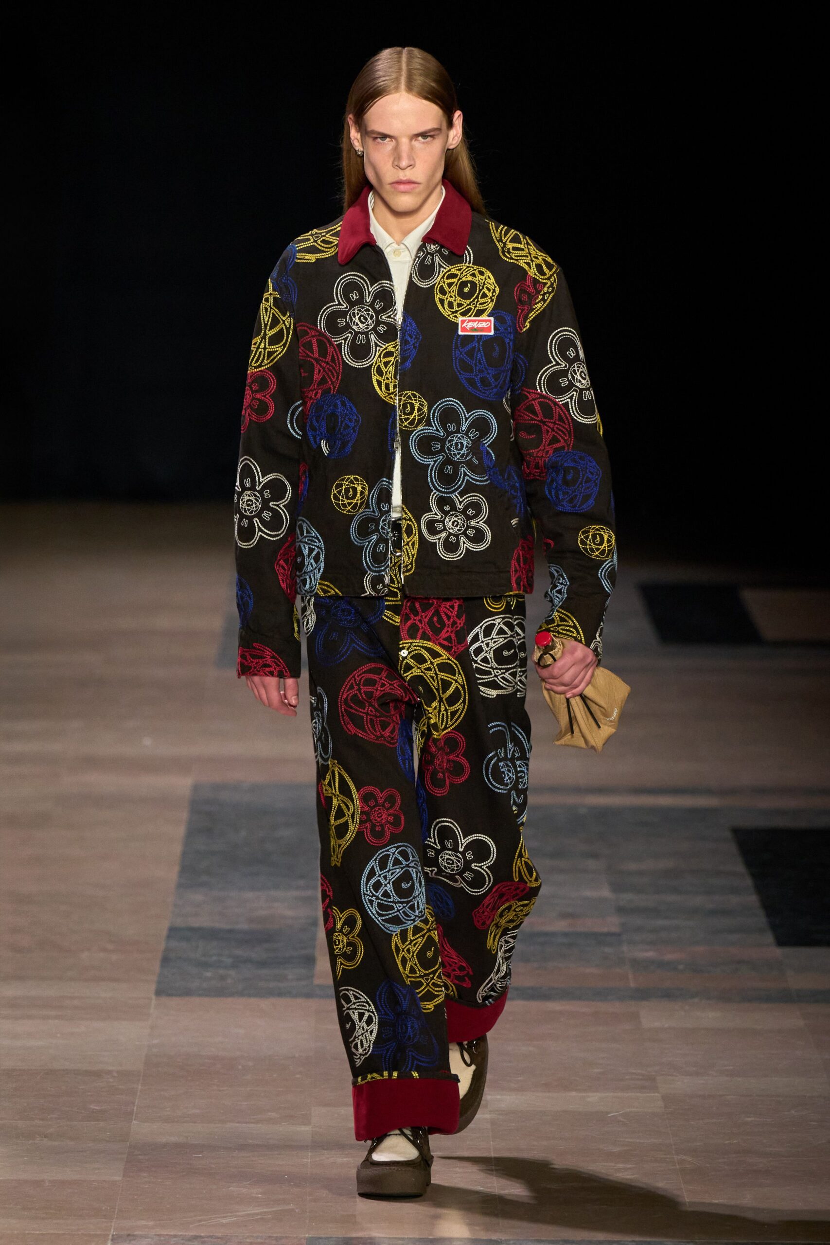 black cotton long-sleeve collared relaxed printed jacket