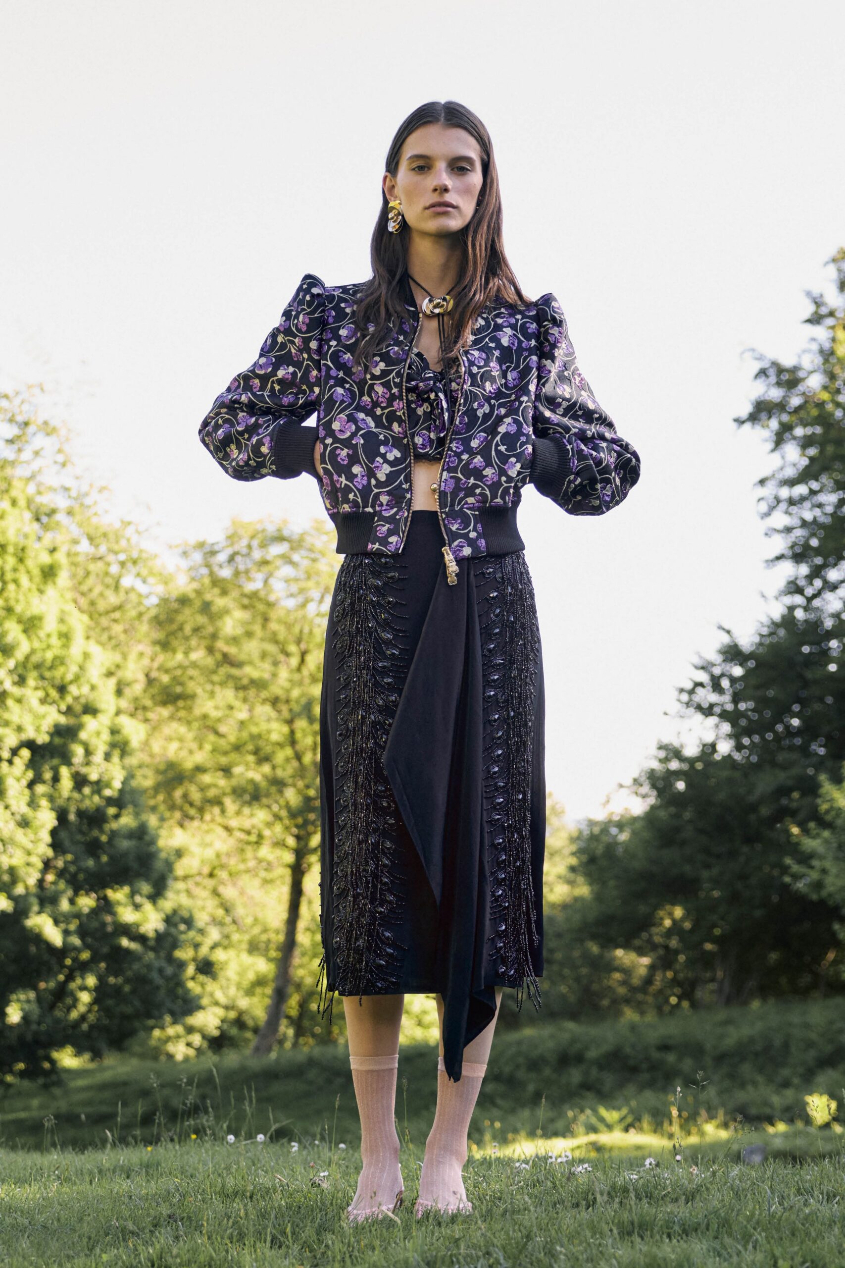 black silk long-sleeve collared fitted embroidered padded jacket