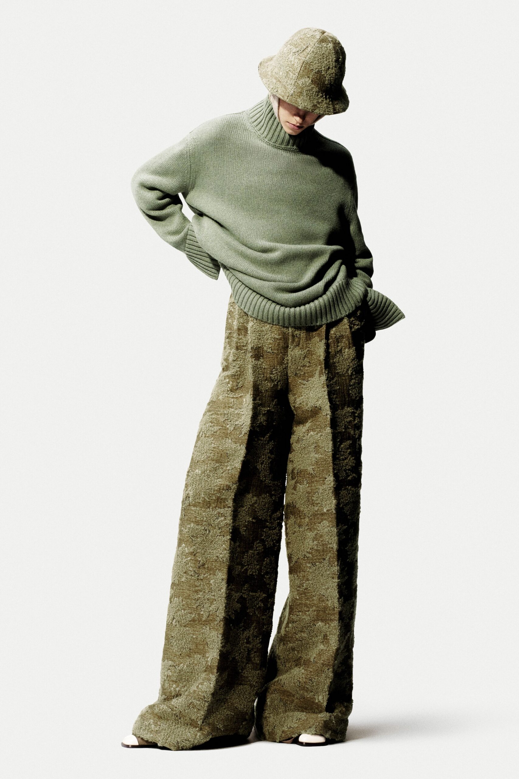 green wool relaxed wide-leg pants