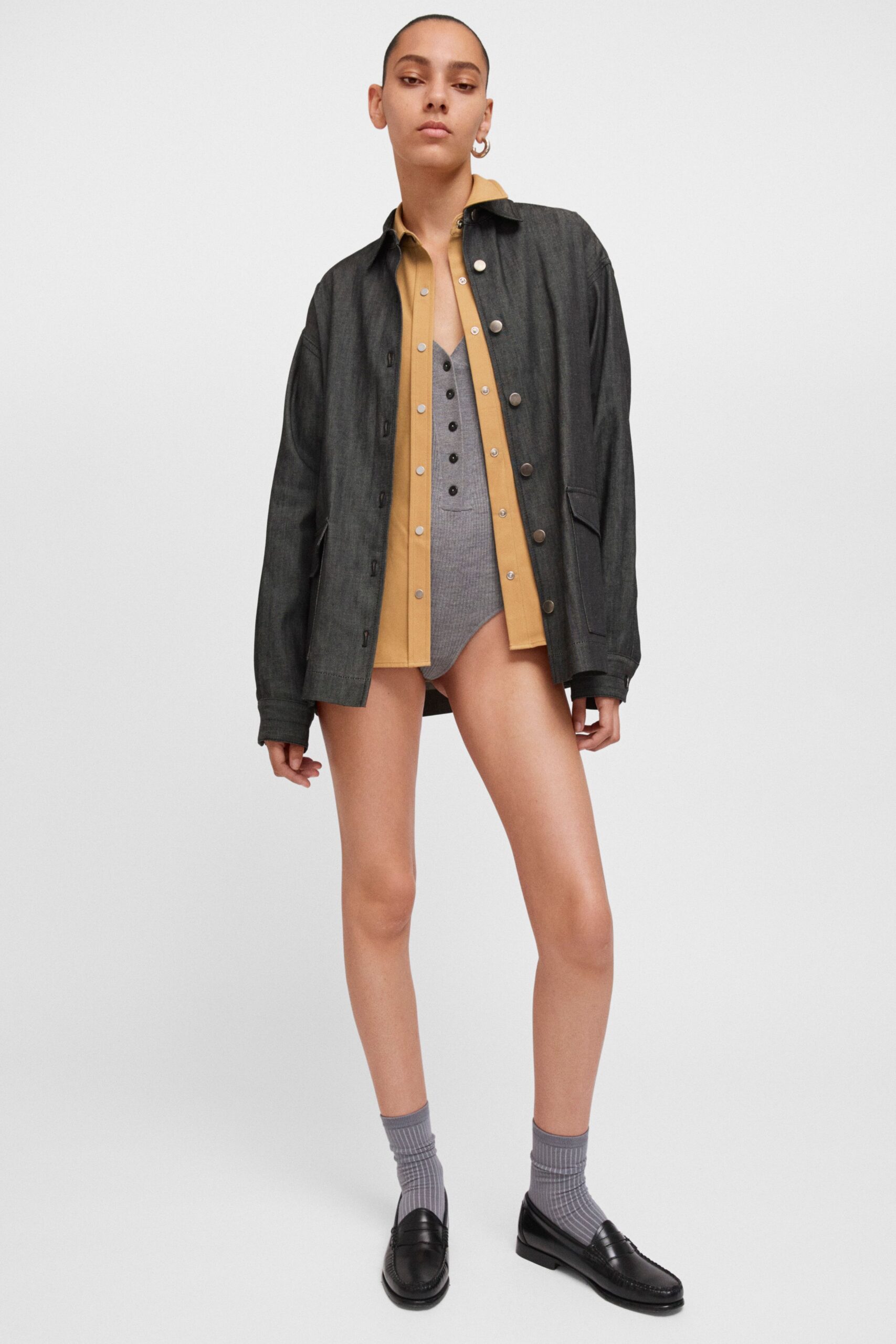 yellow cotton long-sleeve collared fitted buttoned shirt
