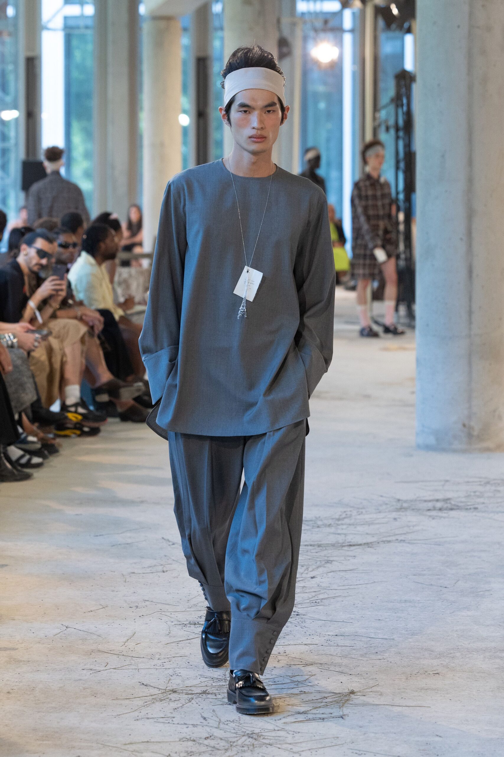 gray relaxed top and pants