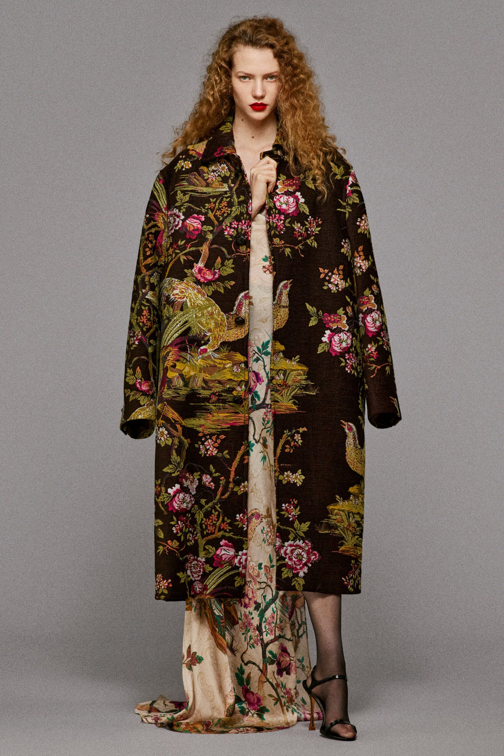 black silk long-sleeve collared oversized embroidered coat