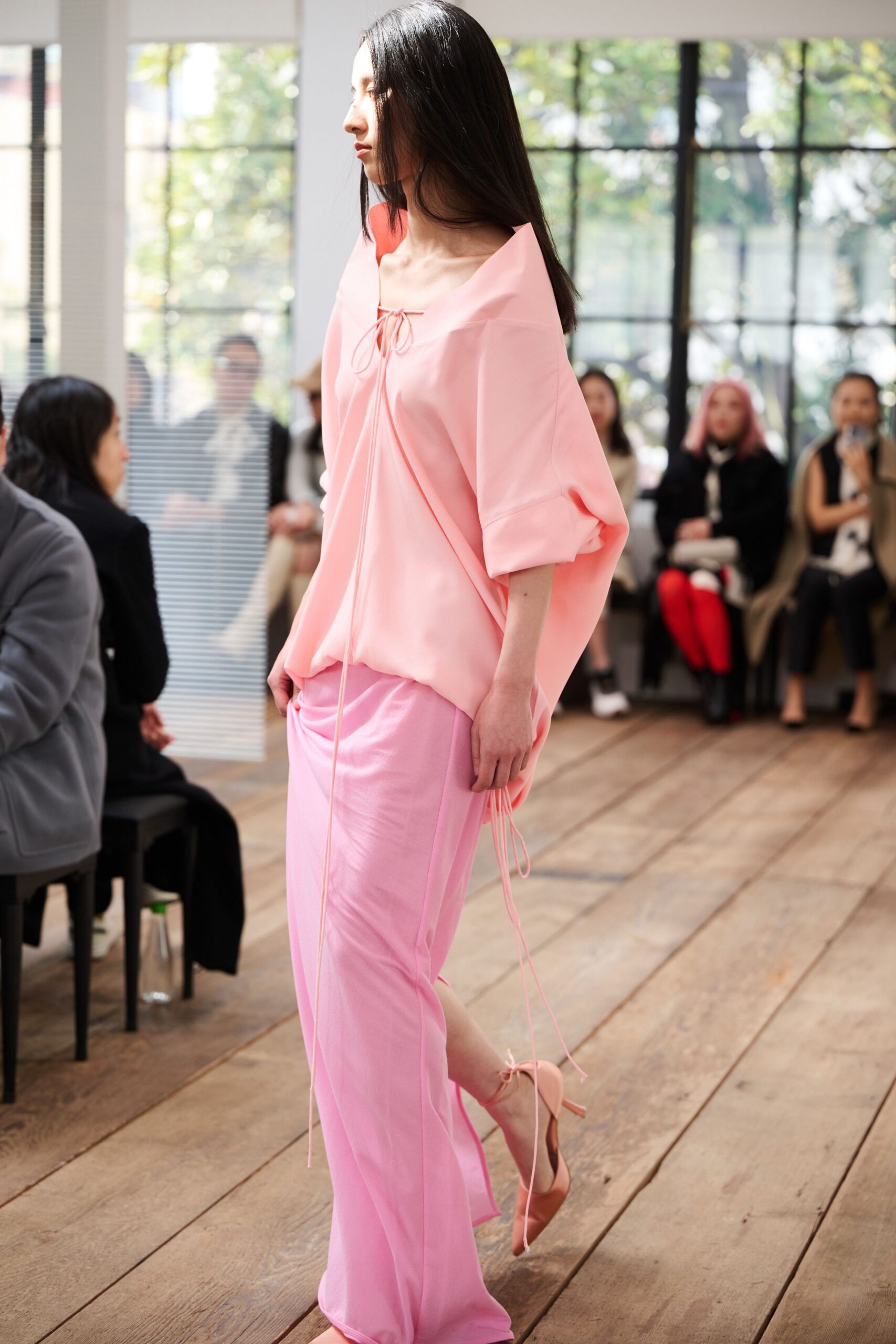pink cotton sleeveless off-shoulder relaxed draped top