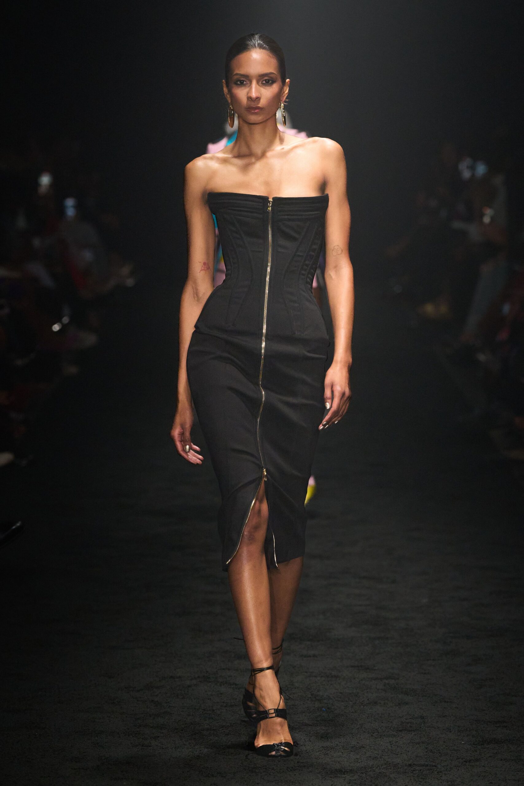 black cotton strapless slit fitted zippered pencil dress