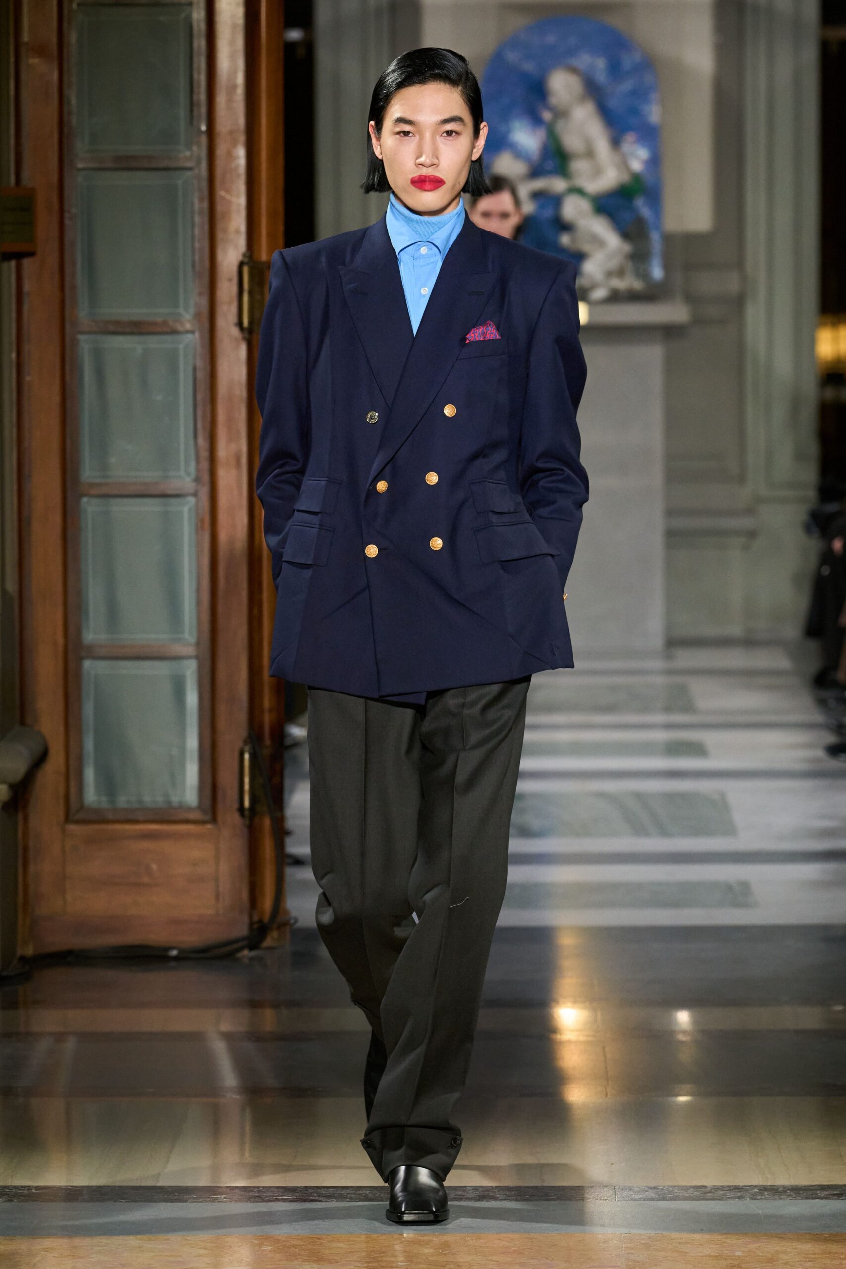 blue wool long-sleeve collared tailored blazer