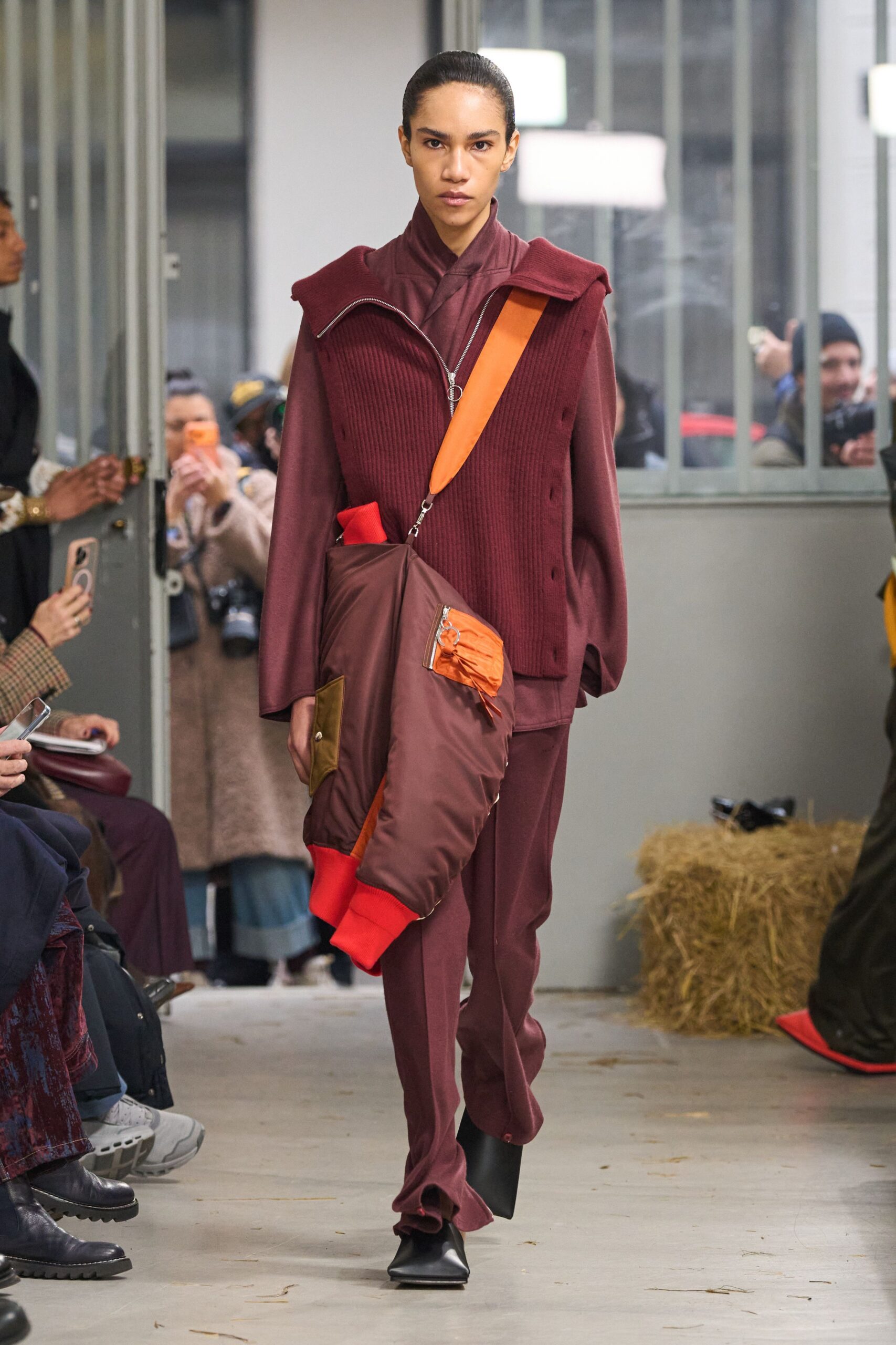 maroon cotton long-sleeve collared relaxed zippered jacket