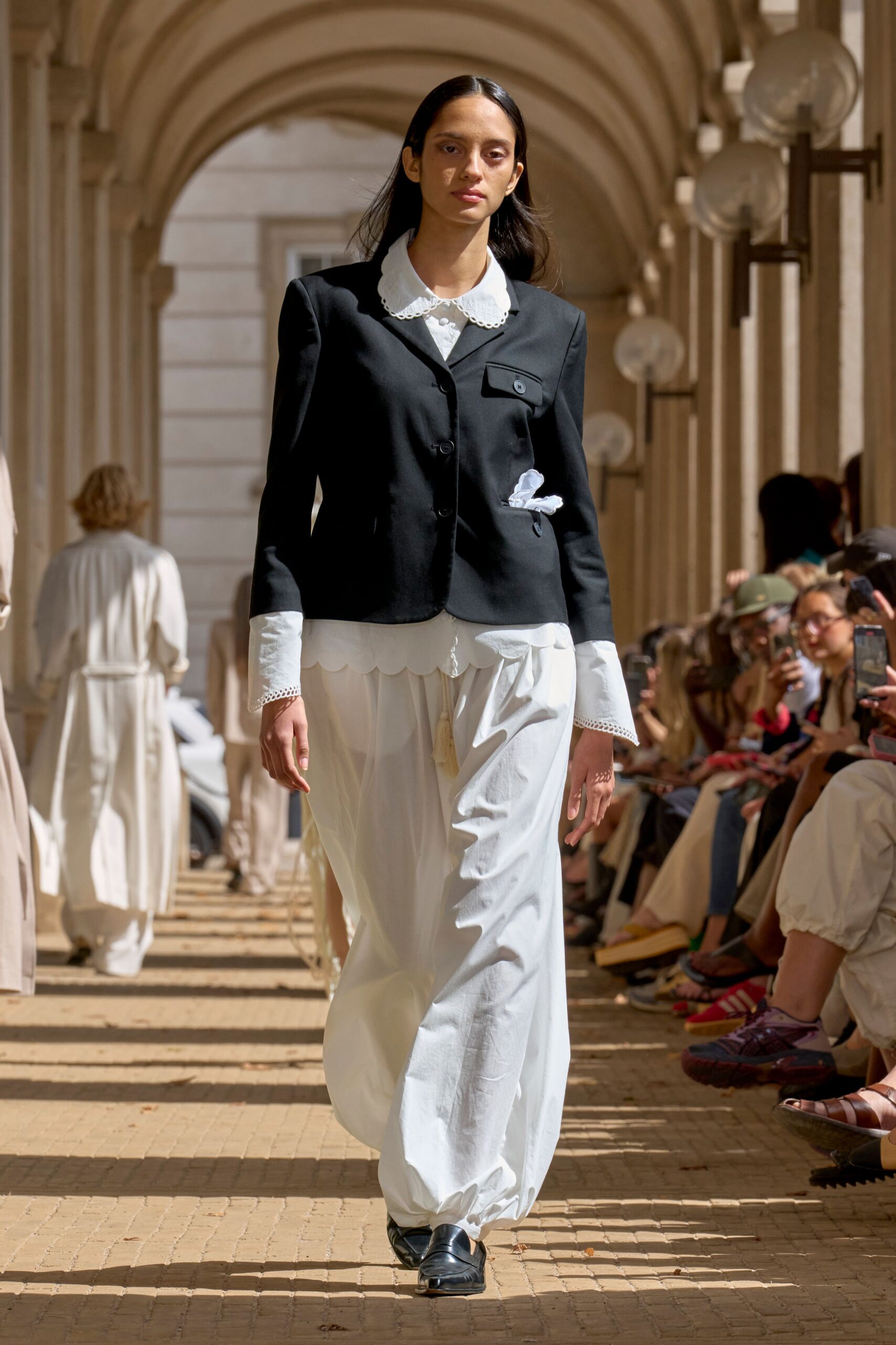 black blazer white shirt relaxed pants