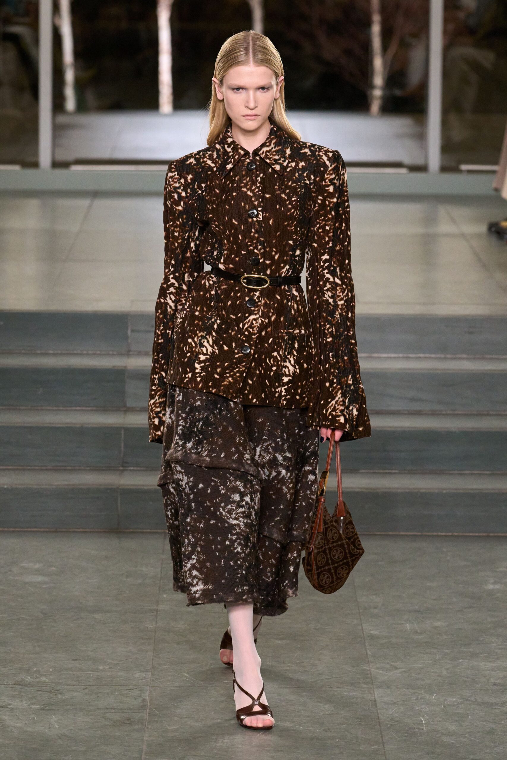 brown silk long-sleeve collared fitted printed buttoned blouse