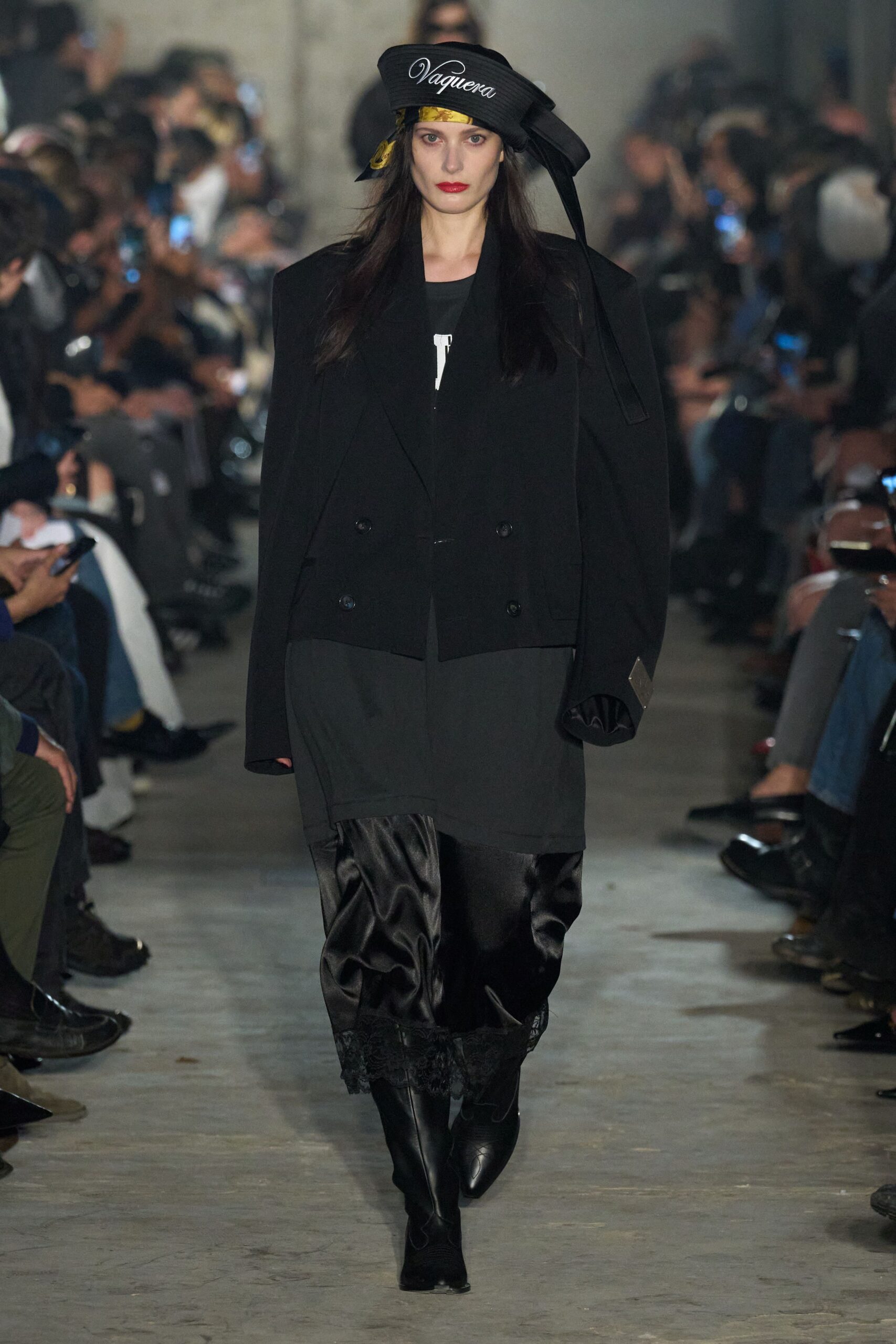 black wool long-sleeve double-breasted oversized blazer