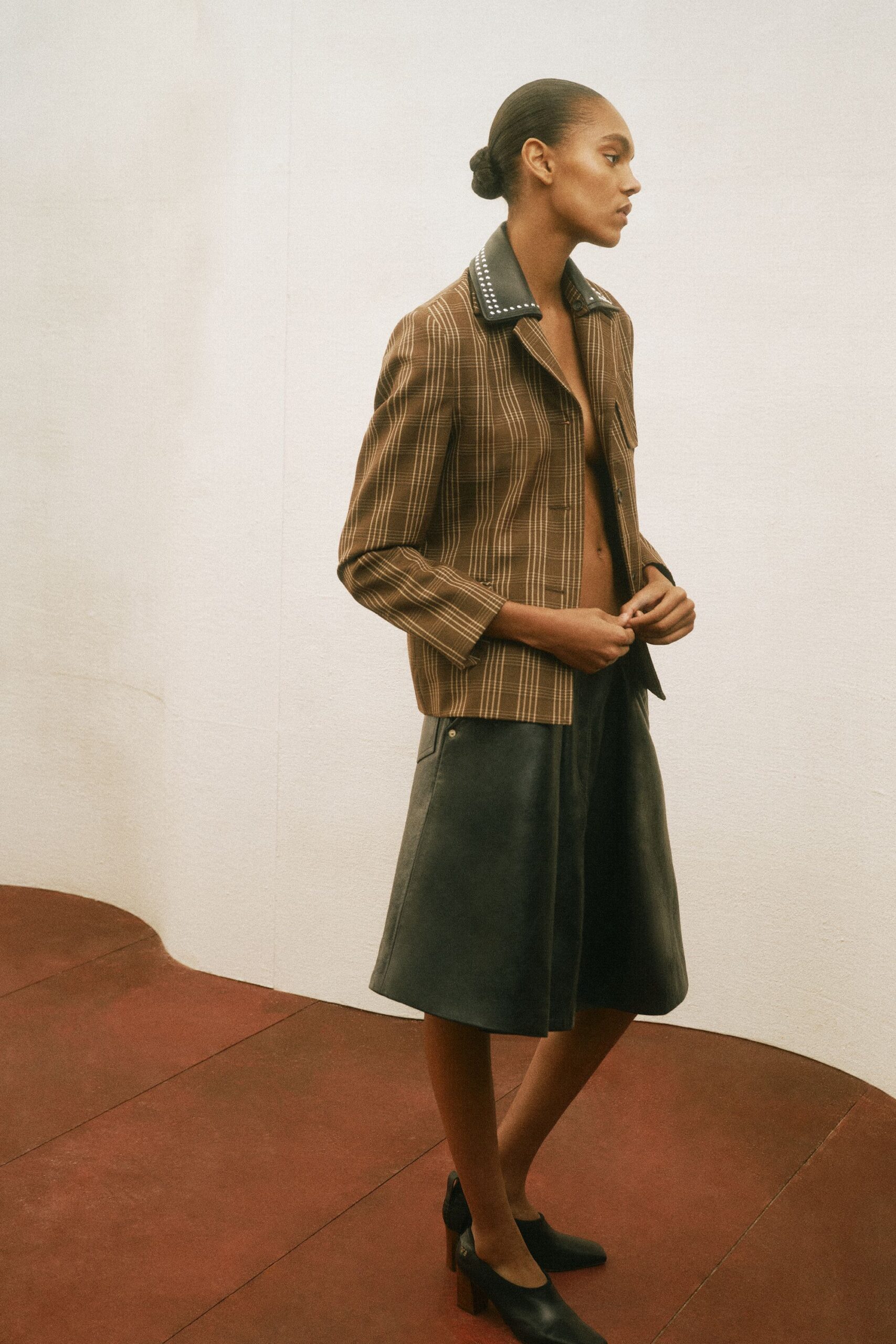 brown cotton long-sleeve collared tailored striped buttoned jacket