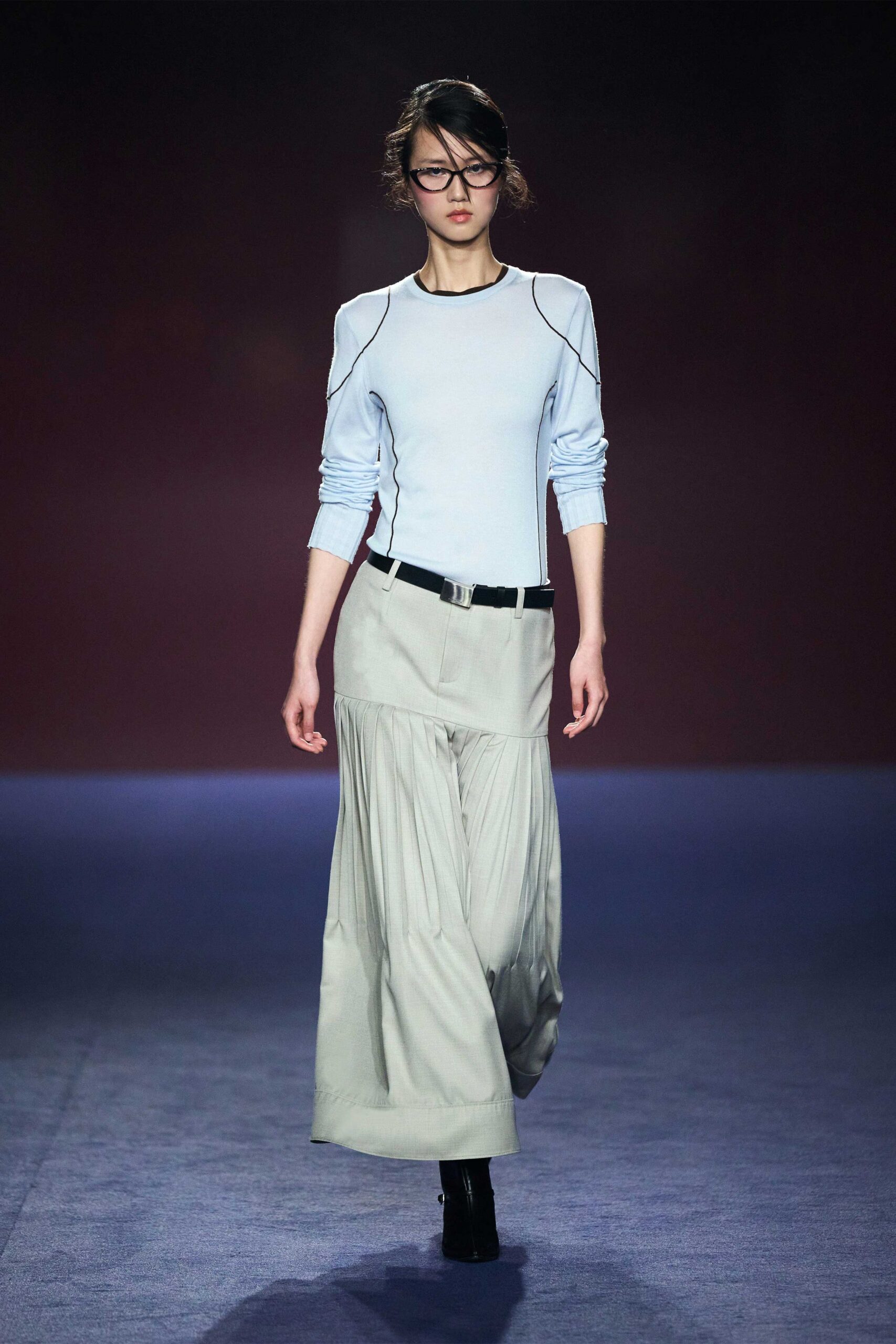 gray cotton relaxed high-waisted pleated midi skirt