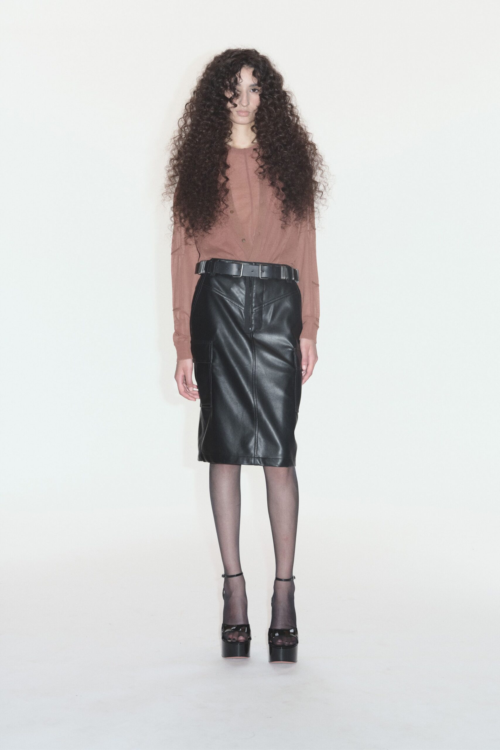 brown fitted top black pencil skirt