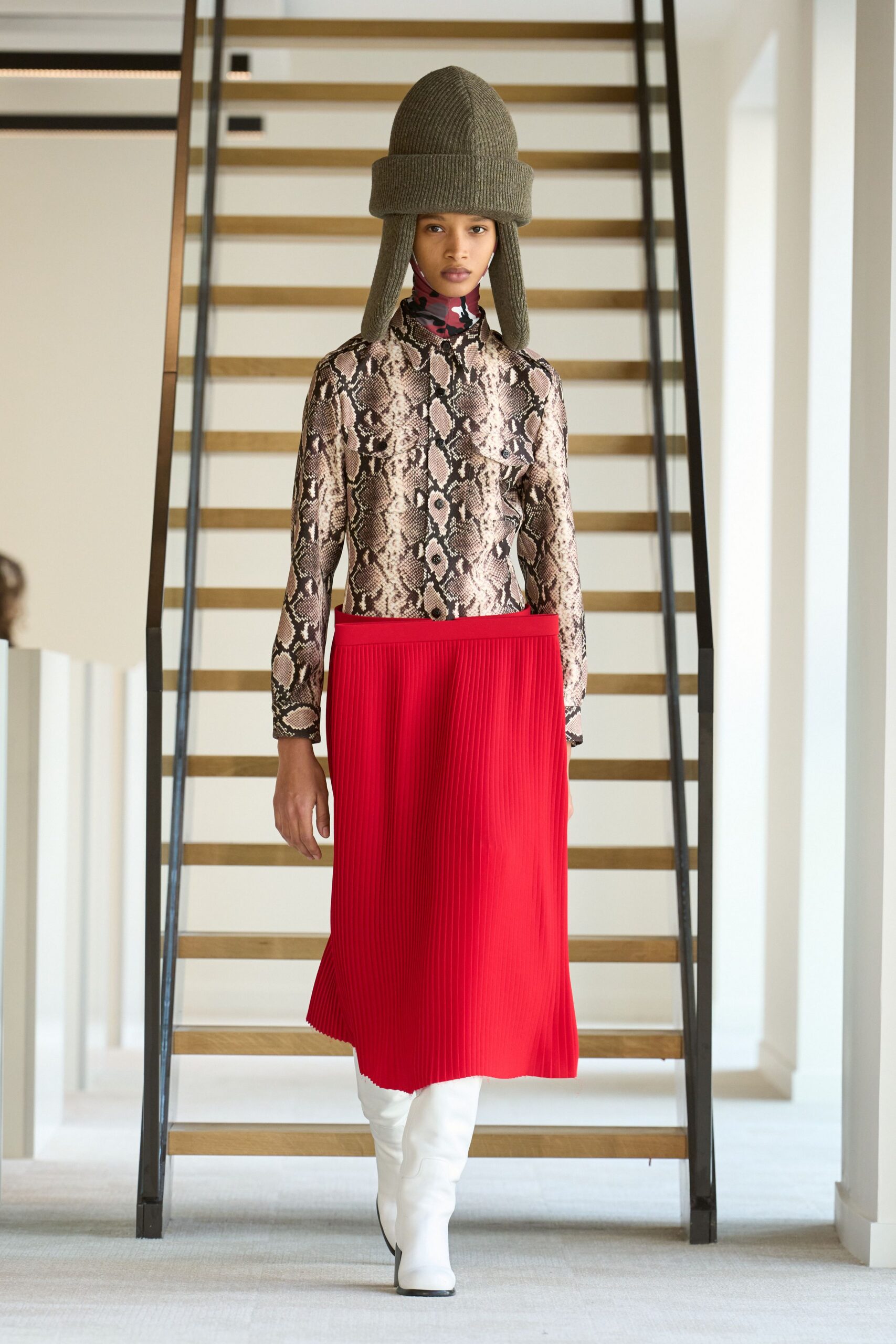 pink silk long-sleeve collared fitted printed shirt
