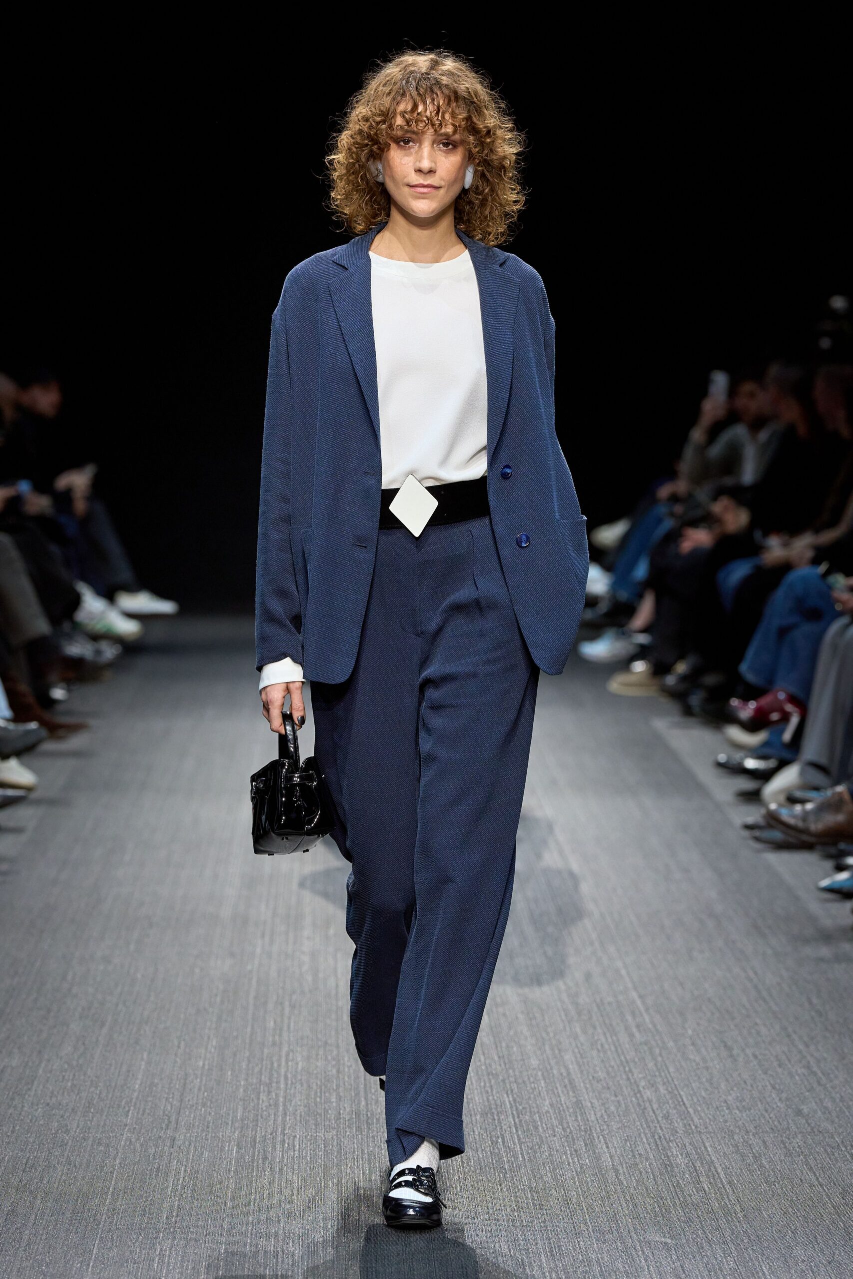 blue cotton relaxed high-waisted straight-leg pants