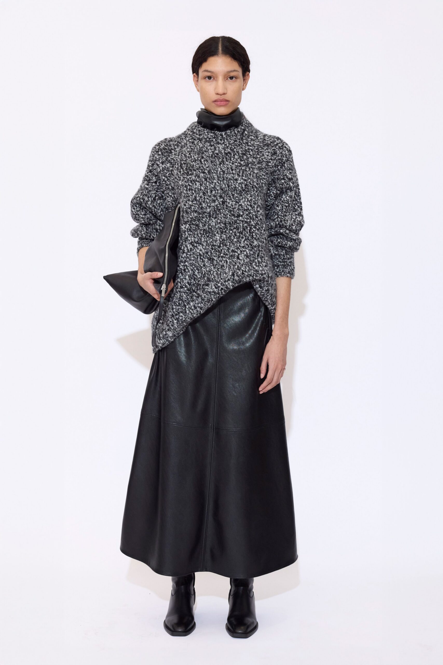 black leather fitted straight-leg maxi skirt