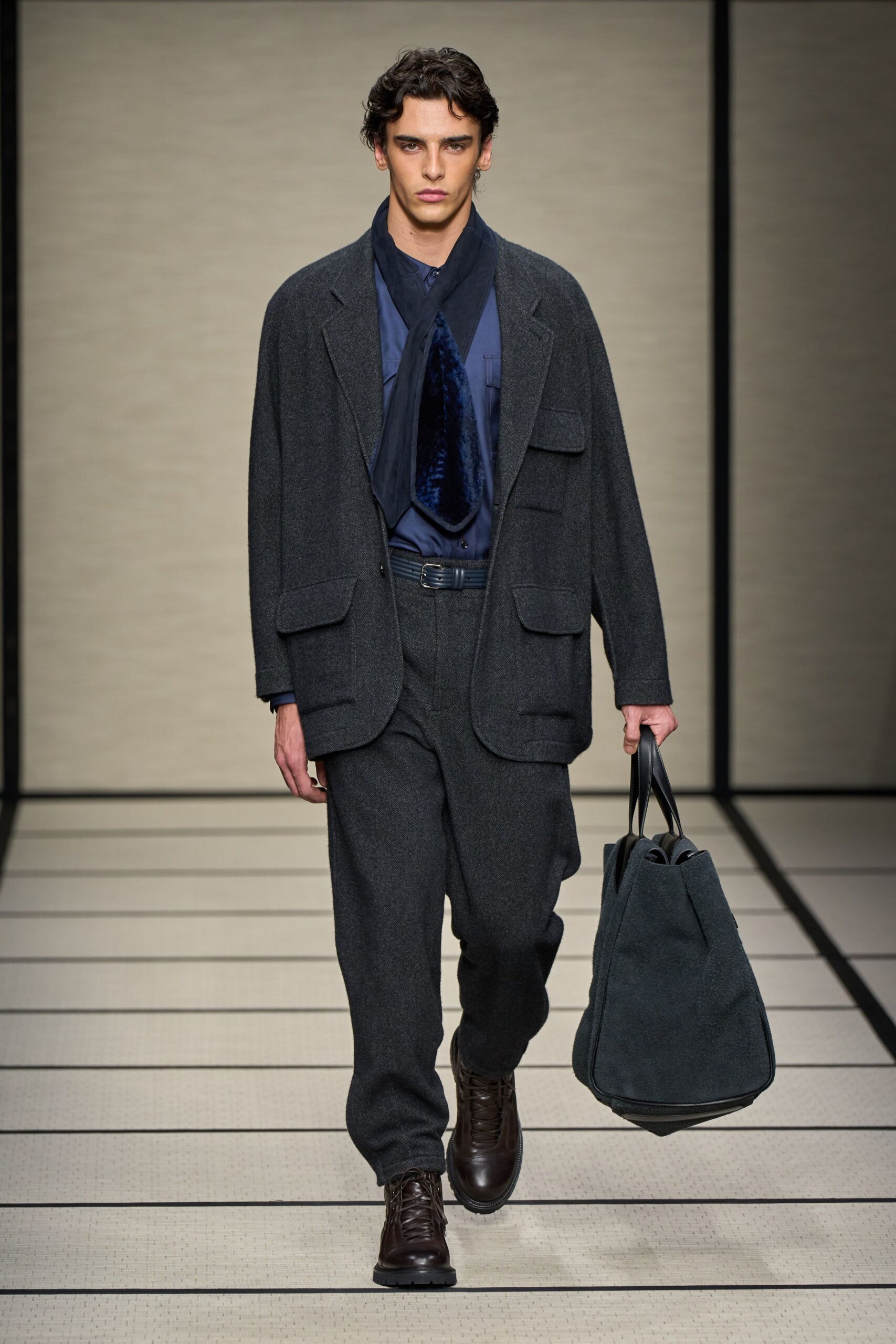 gray wool long-sleeve collared relaxed buttoned jacket