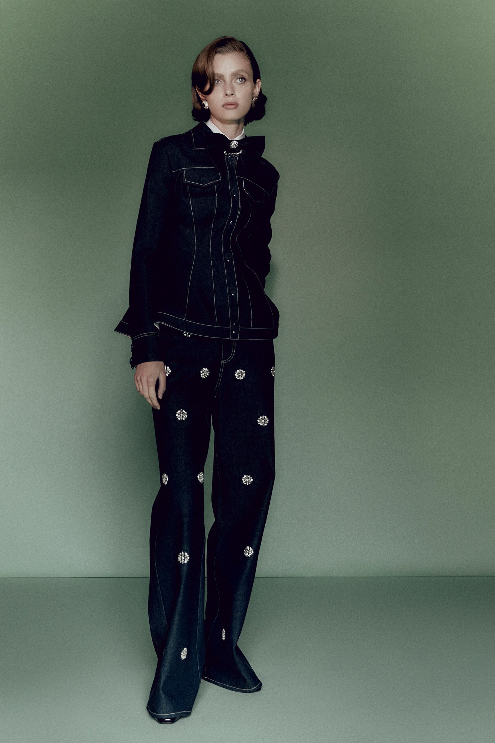 black denim long-sleeve collared fitted buttoned embroidered jacket