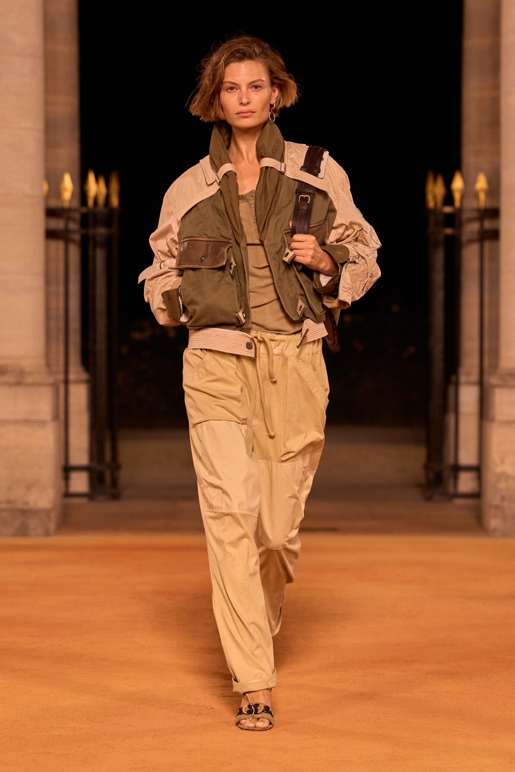 beige cotton relaxed zippered pants