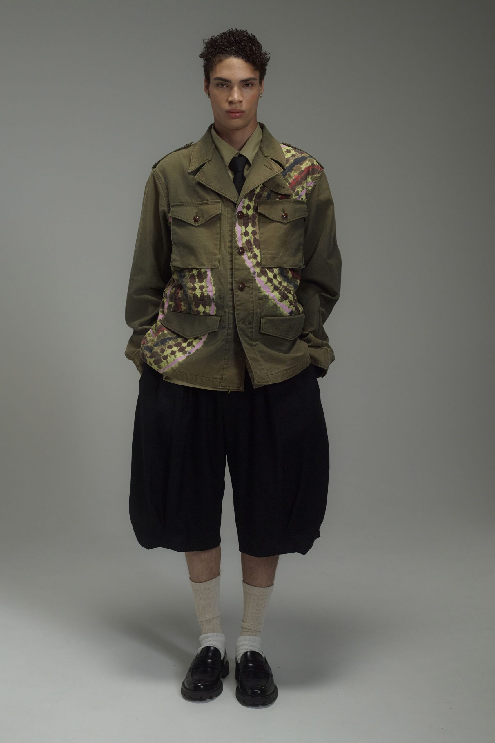 green cotton long-sleeve collared relaxed buttoned patchwork jacket