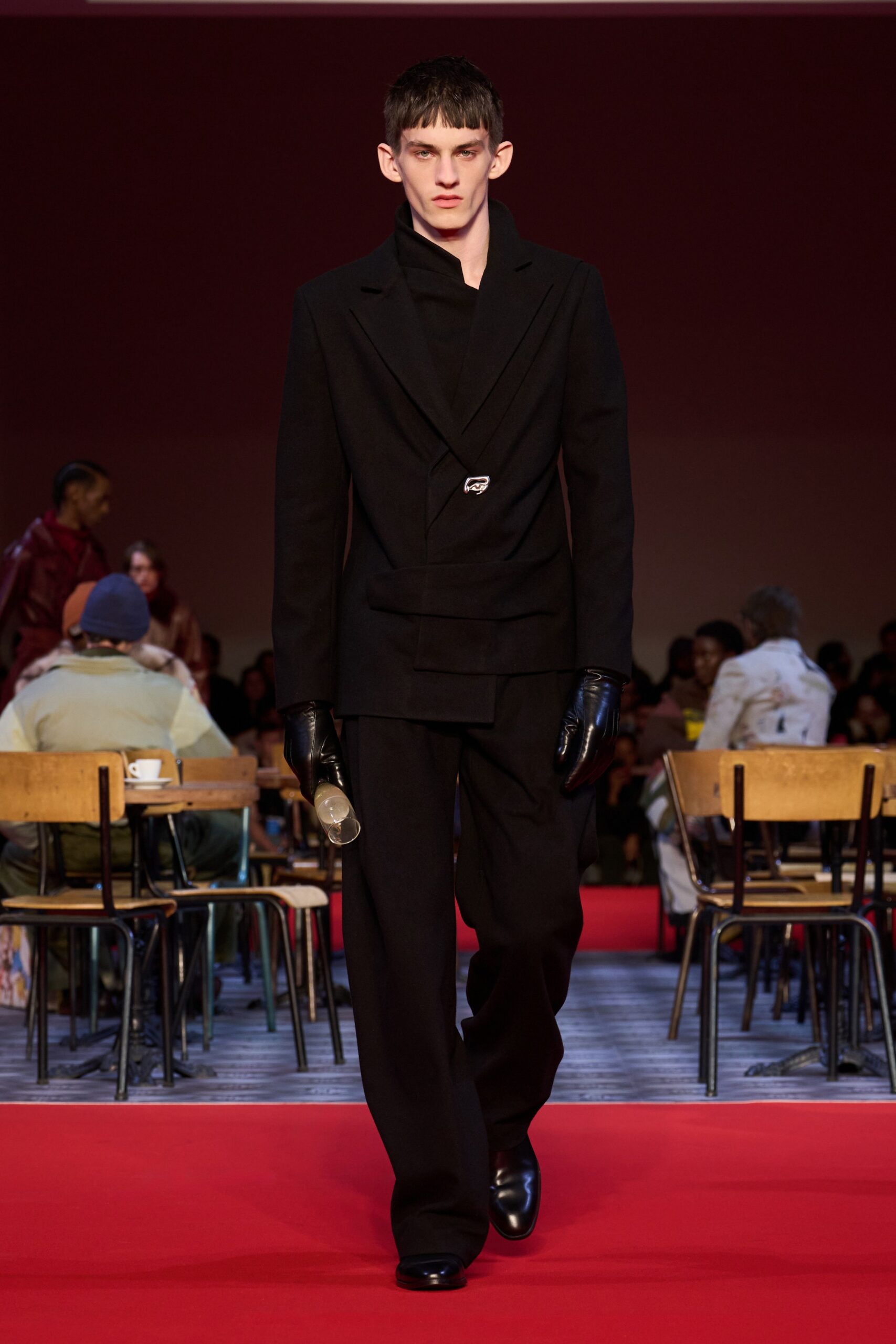 black wool long-sleeve collared tailored buttoned suit