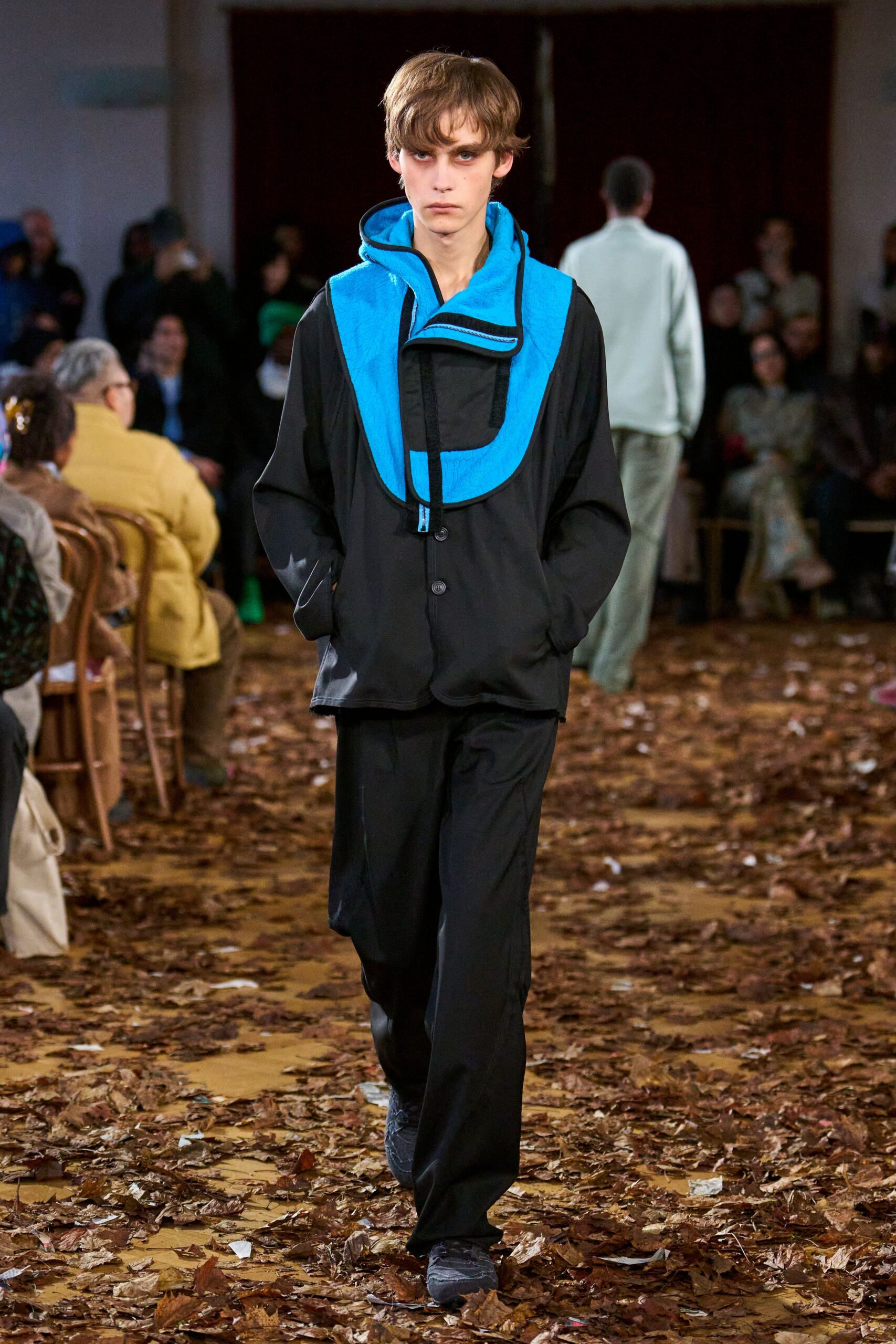 black and blue relaxed jacket with pants