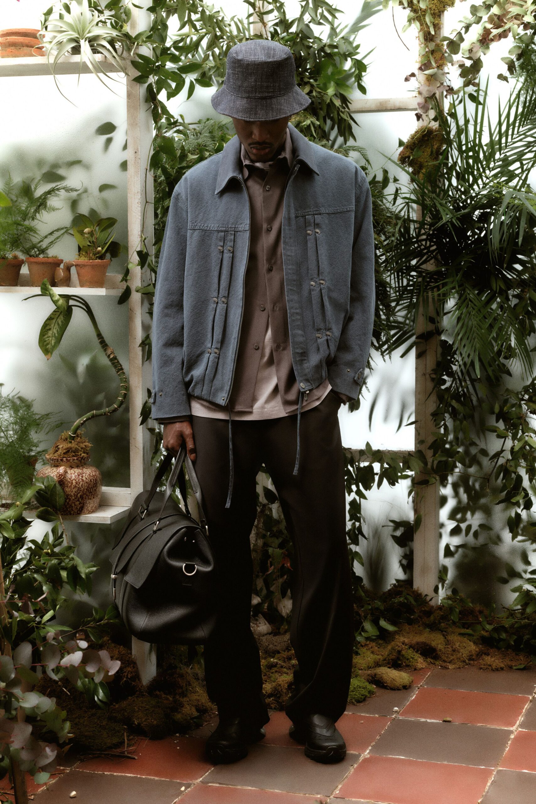 blue denim long-sleeve relaxed zippered jacket