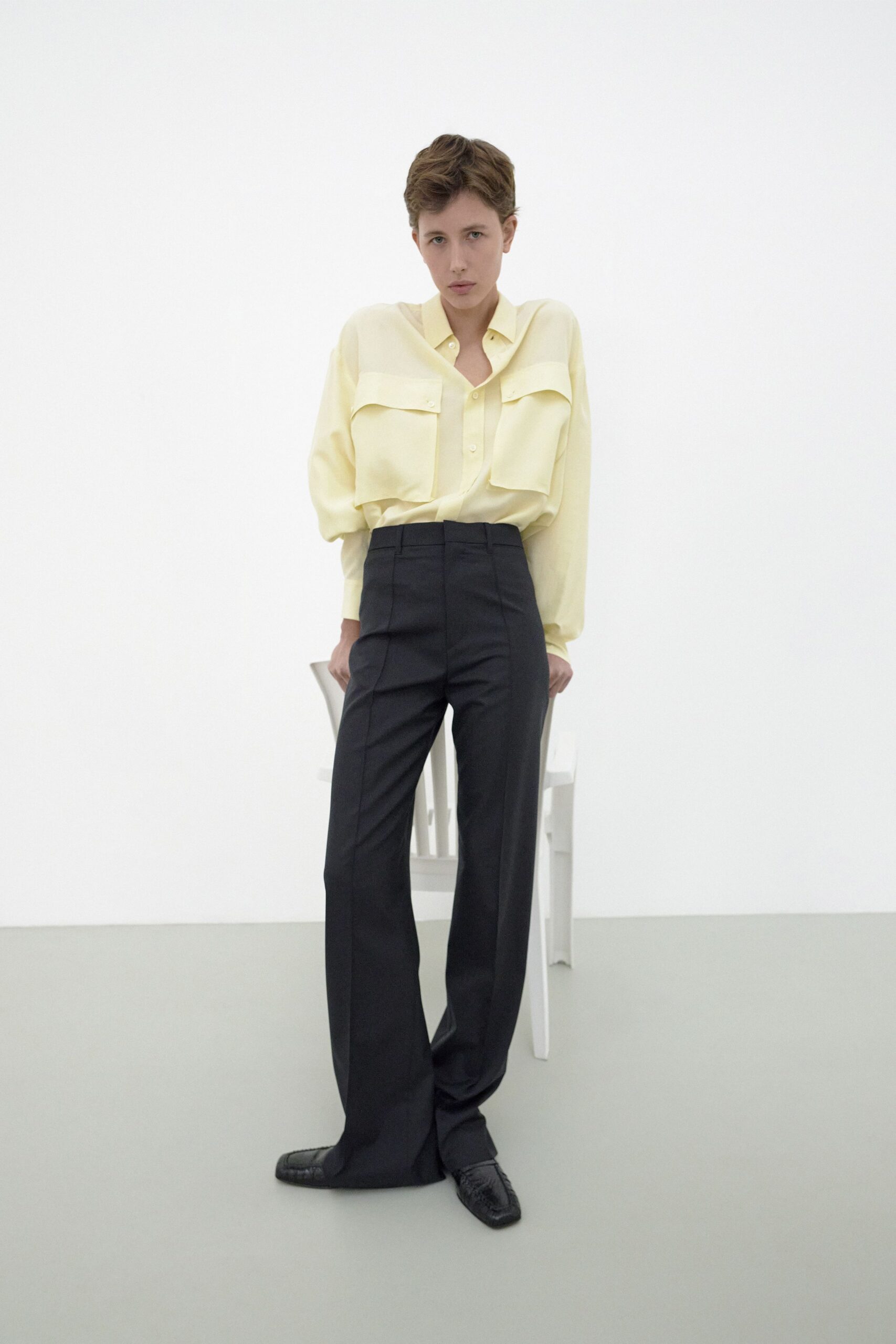 yellow cotton long-sleeve collared relaxed shirt