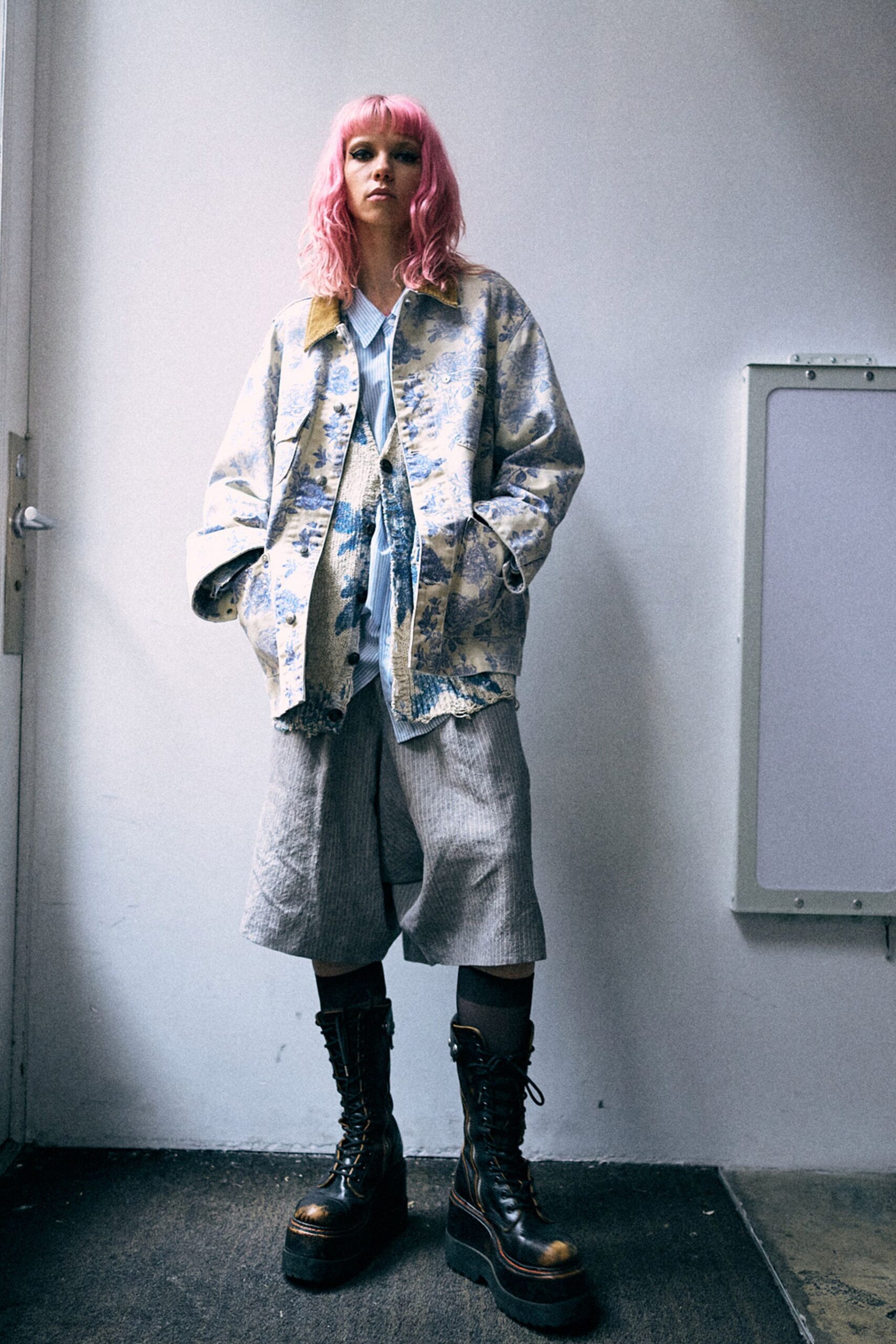 blue denim long-sleeve collared relaxed printed jacket