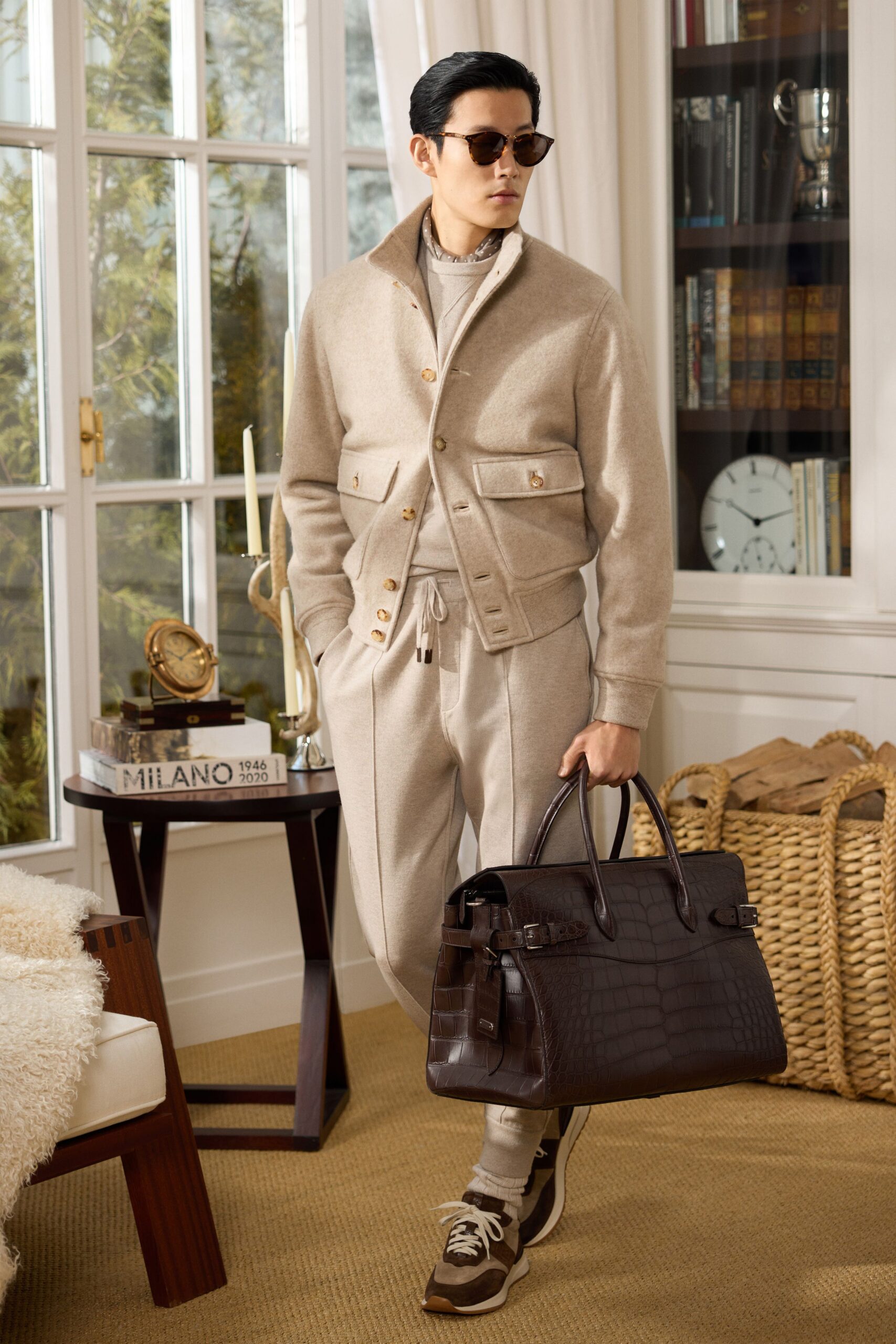 beige wool long-sleeve collared fitted buttoned jacket