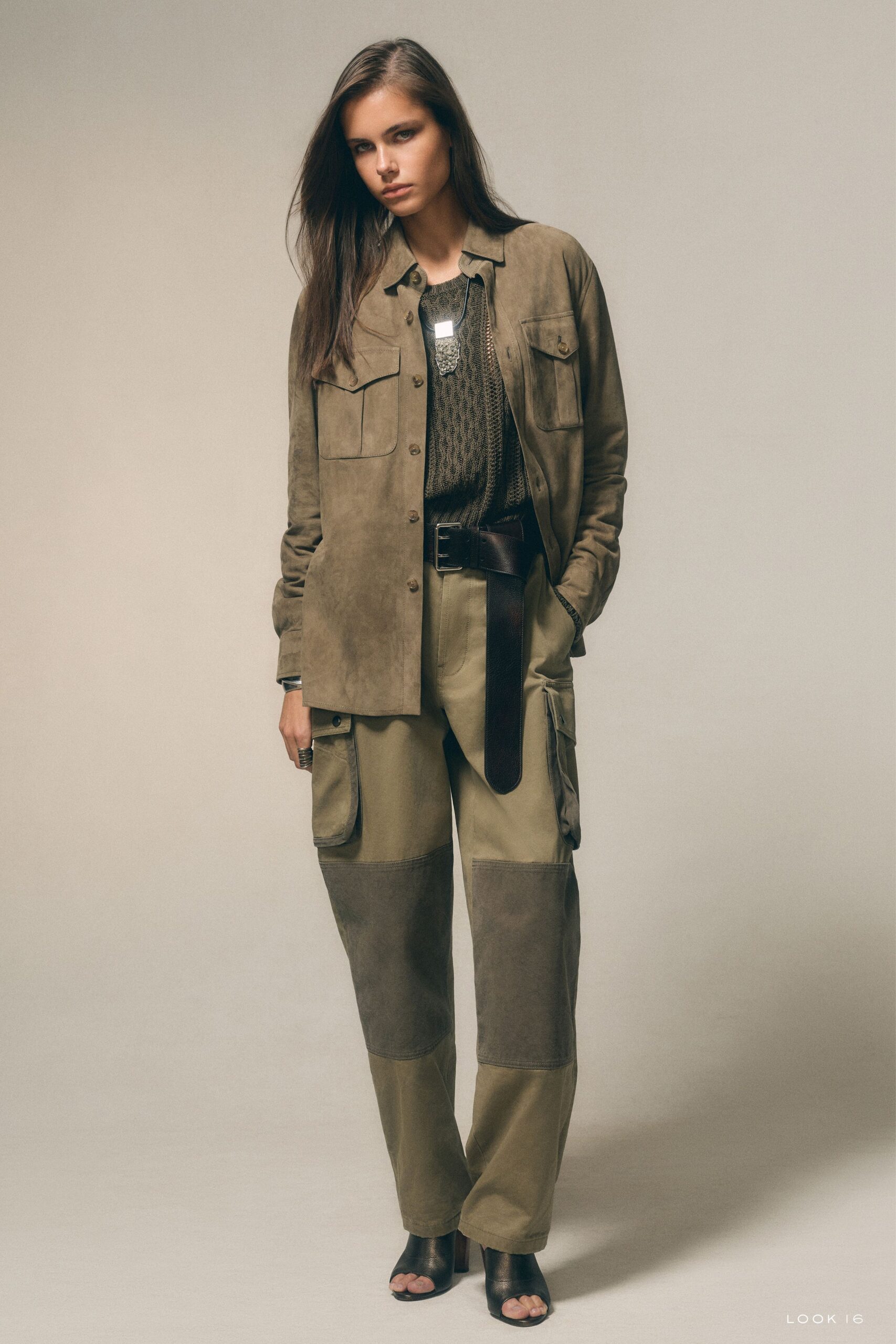 brown suede long-sleeve collared relaxed buttoned pockets jacket
