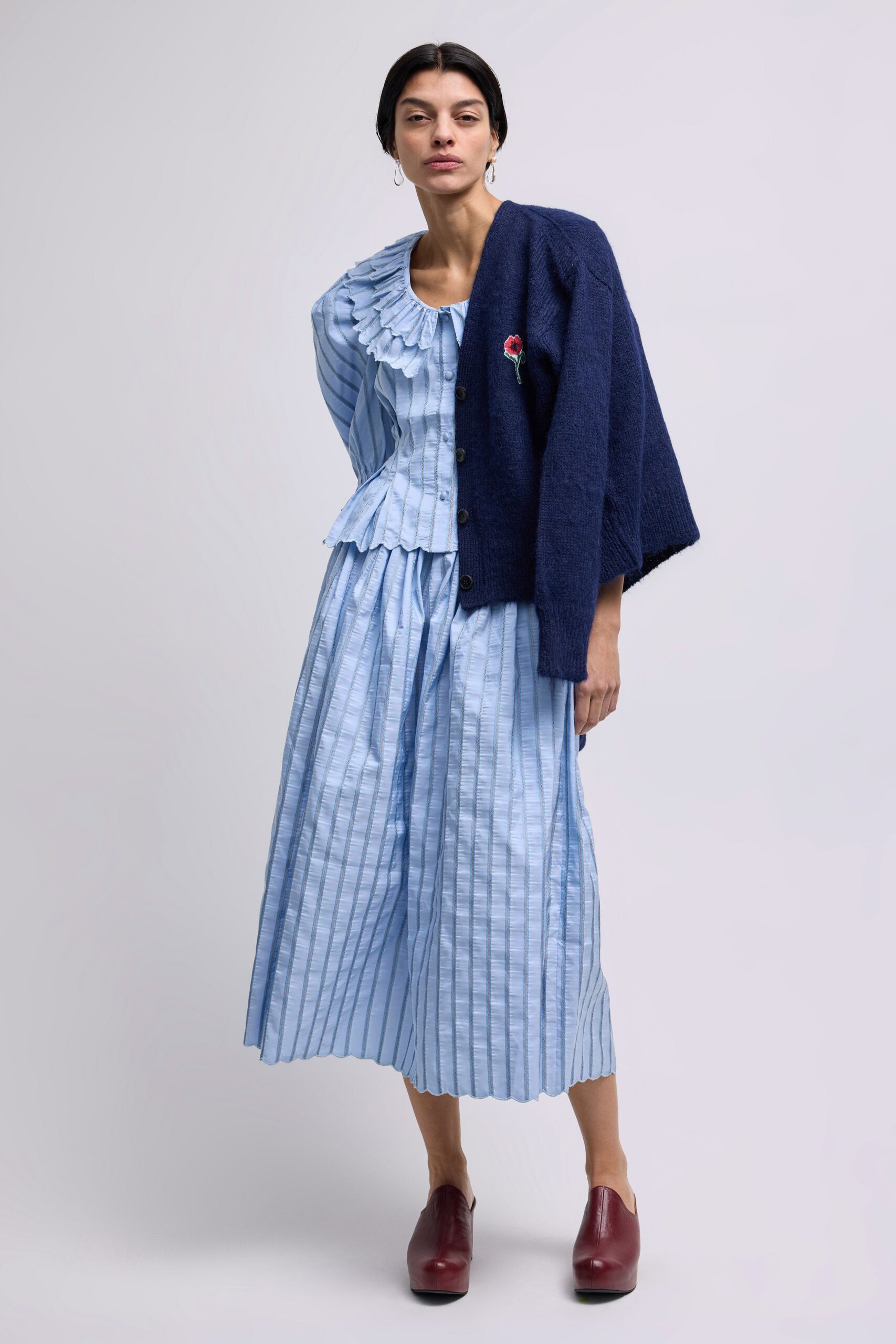 blue wool long-sleeve relaxed buttoned cardigan