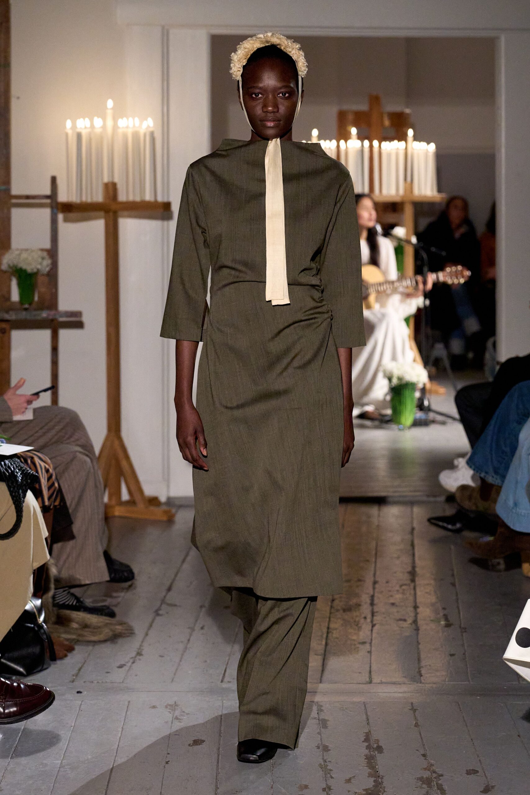 green cotton long-sleeve collared fitted ruched midi dress