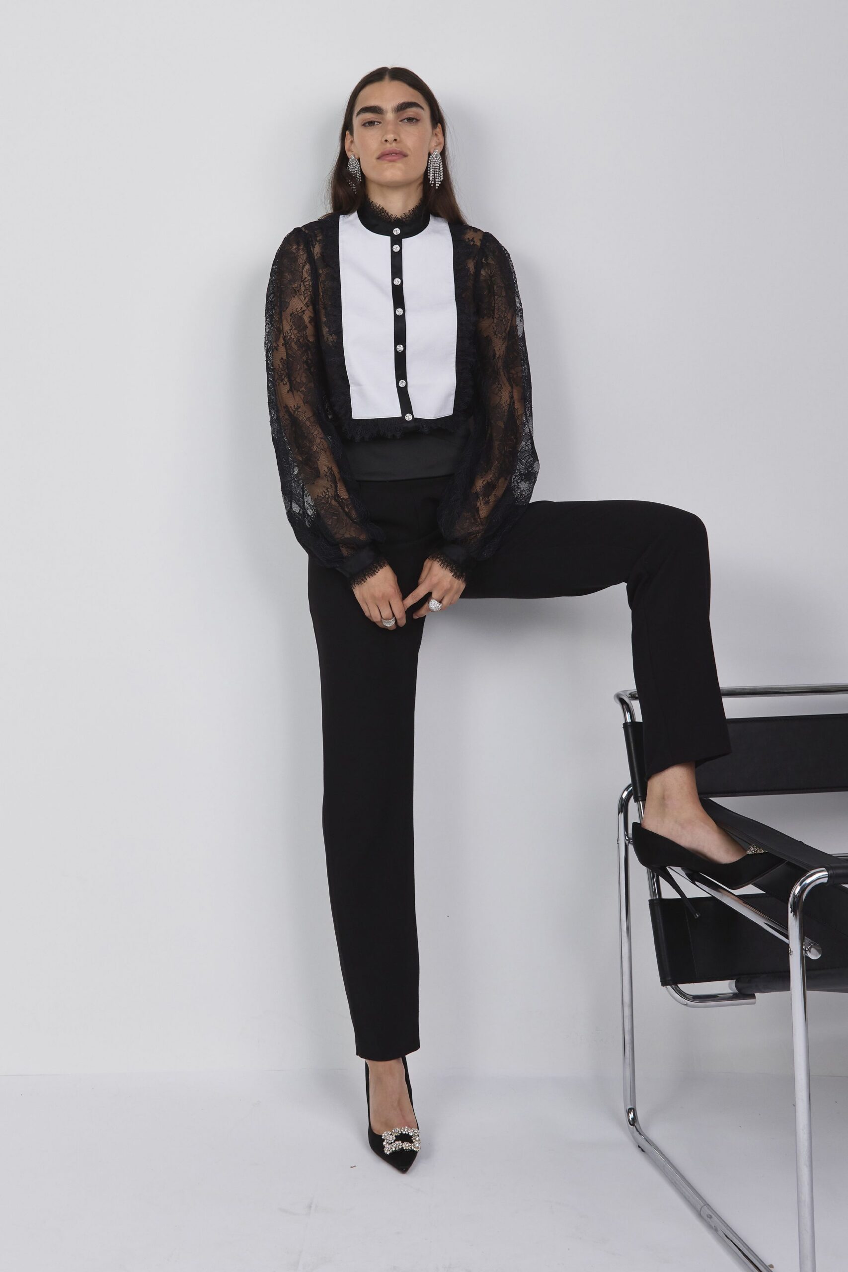 black lace long-sleeve collared fitted buttoned pleated blouse