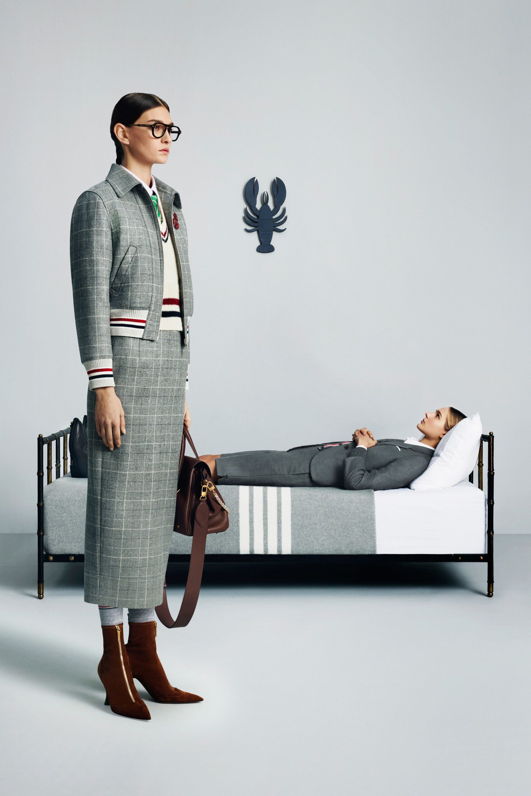 gray wool long-sleeve collared fitted checked jacket