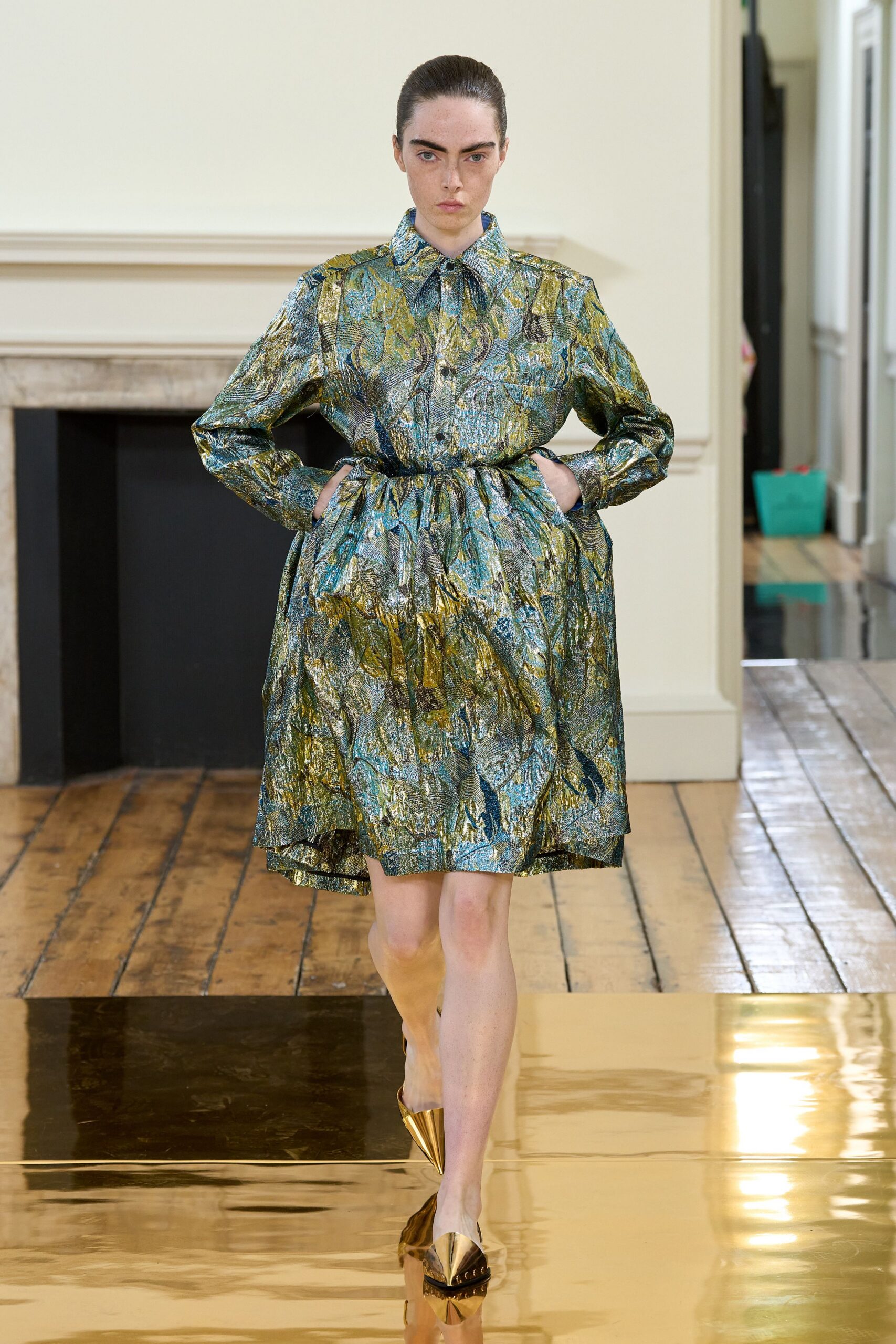 green silk long-sleeve collared fitted pleated zippered dress