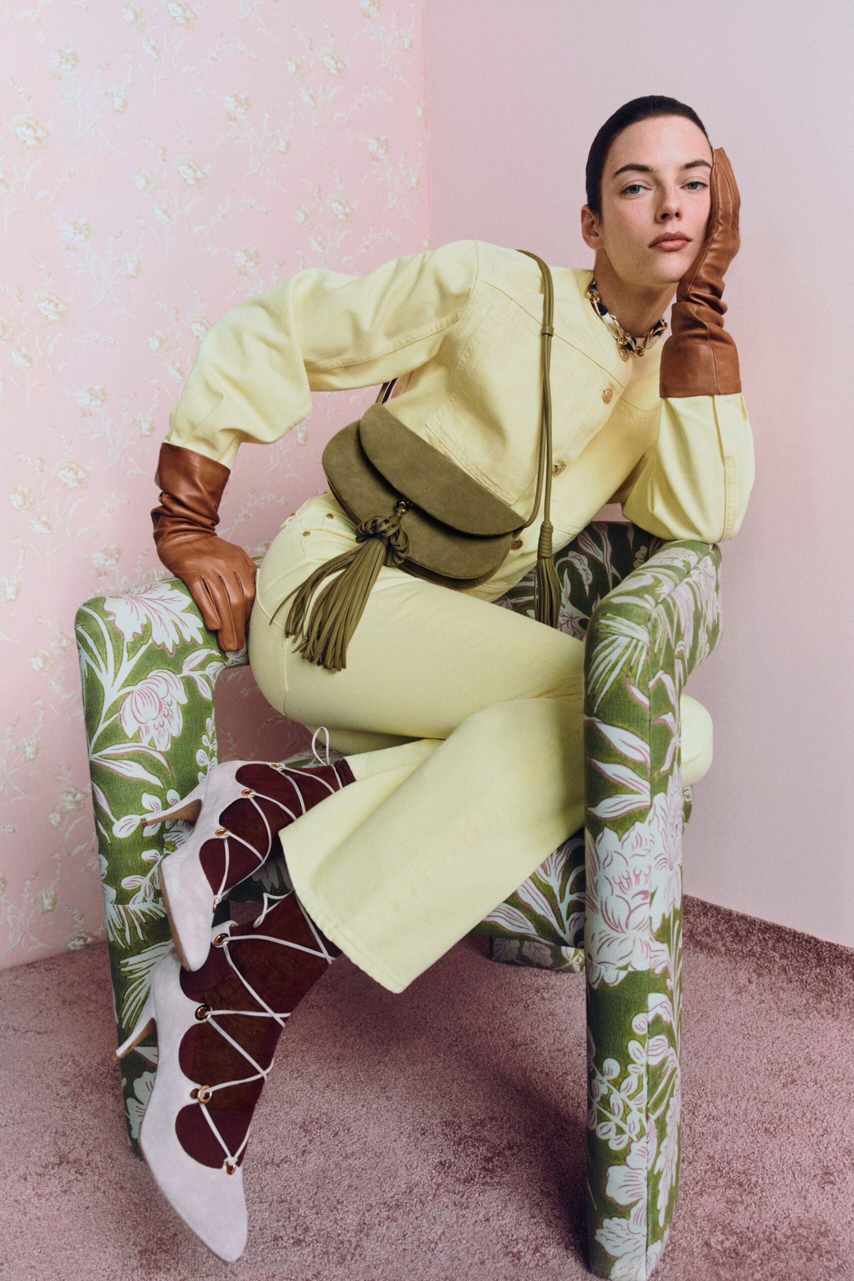 yellow cotton fitted high-waisted pants